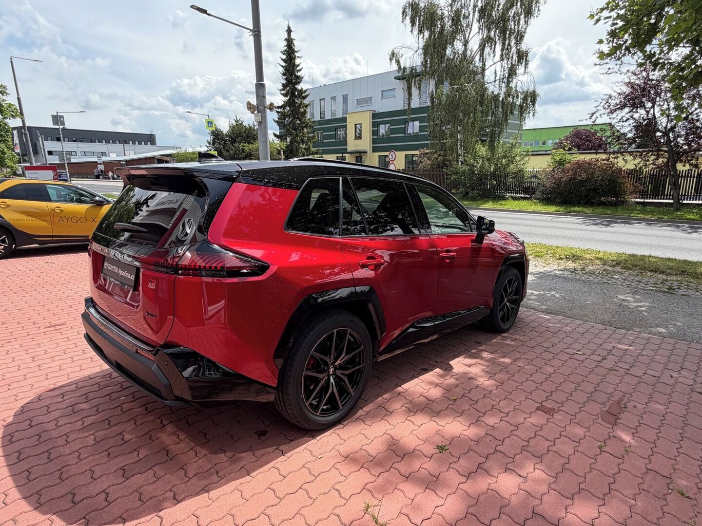 Toyota Rav4, 2.5 Hybrid CVT 4x4 GR Sport - fotka 5