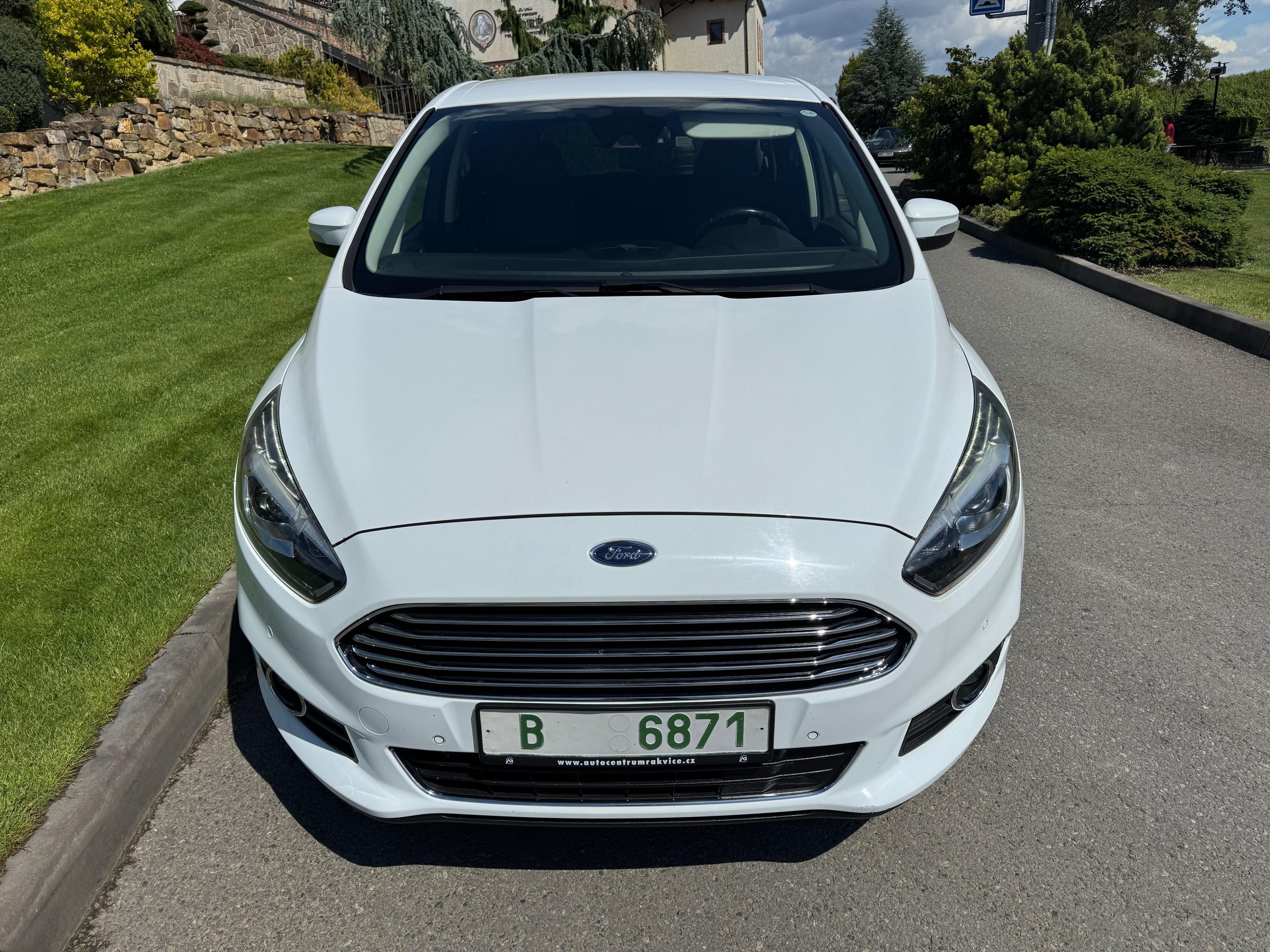 Ford S-MAX, 2.0 TDCi AUT NAV 7-M 110KW - fotka 4
