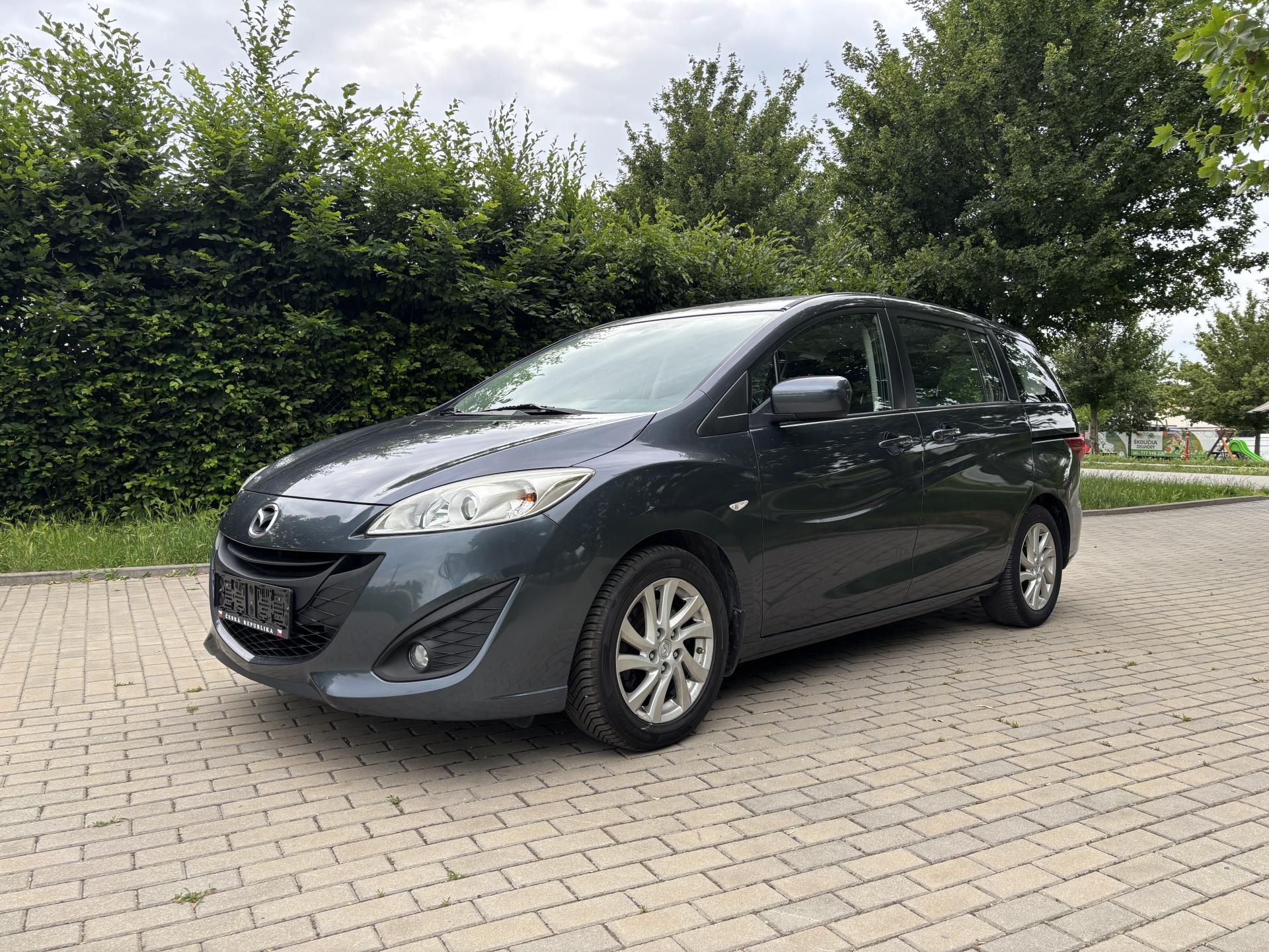 Mazda 5, 1.8 Center-Line - fotka 2