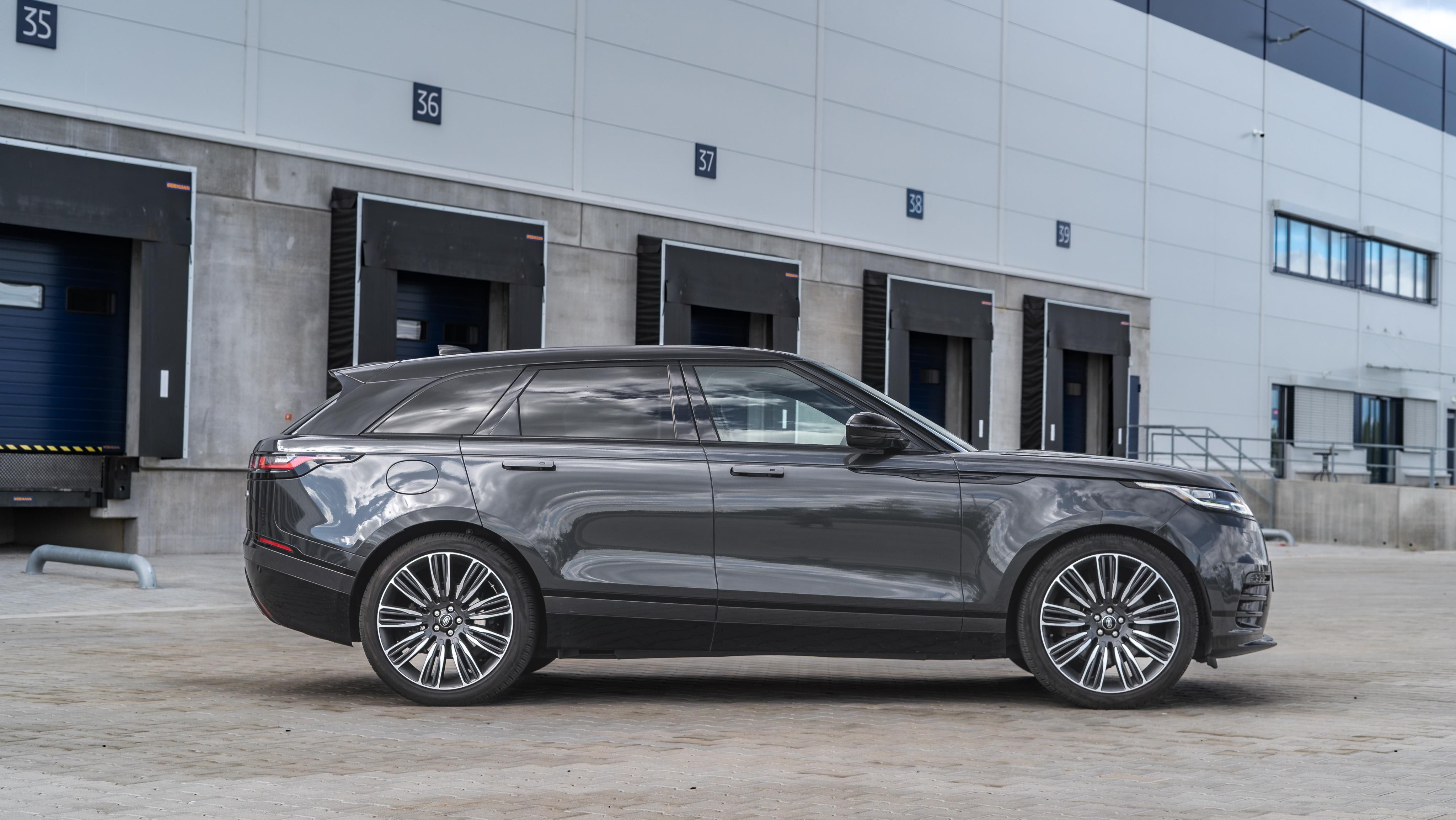 Land Rover Range Rover Velar, R-Dynamic, 294kW, TAŽNÉ - fotka 3