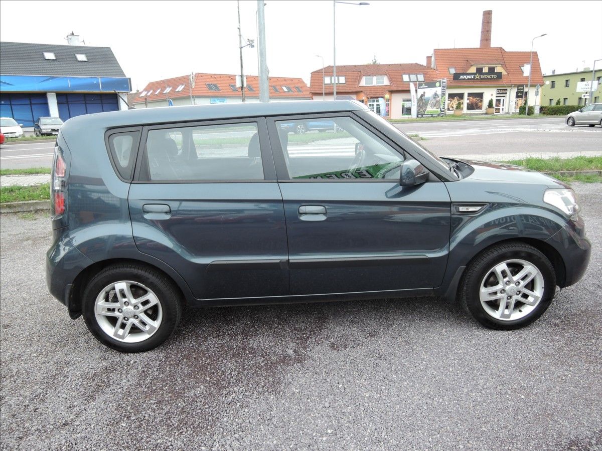 Kia Soul, 1,6 i Servis Tažné - fotka 5
