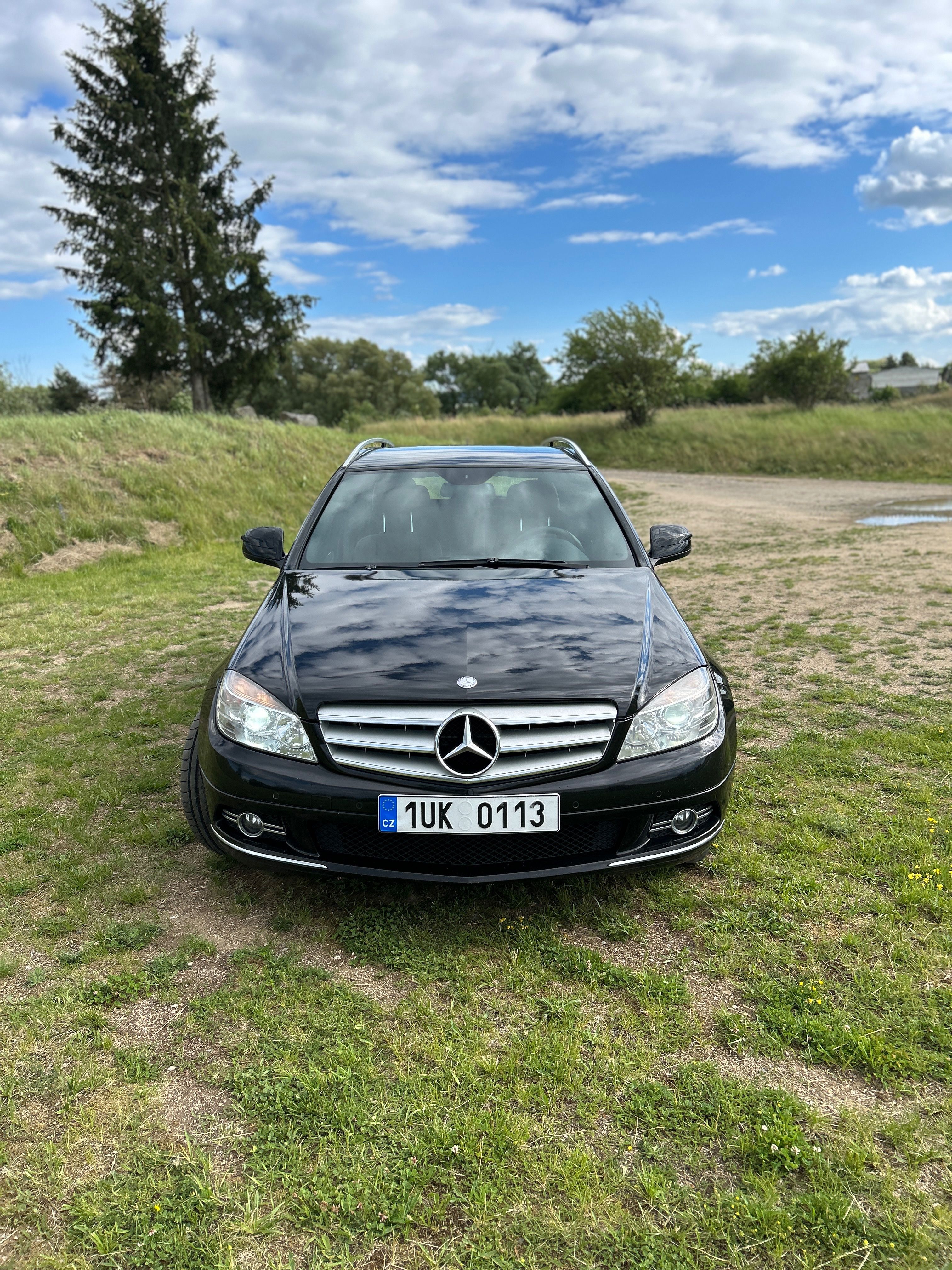 Mercedes-Benz Třídy C, Mercedes-Benz C 320 CDI 4MATIC - fotka 2