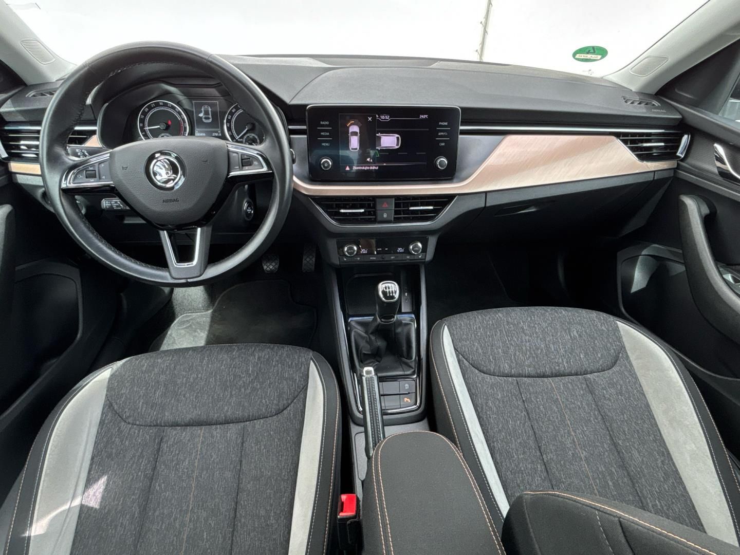 Škoda Scala, 1.6 TDI / 85 kW STYLE - fotka 5