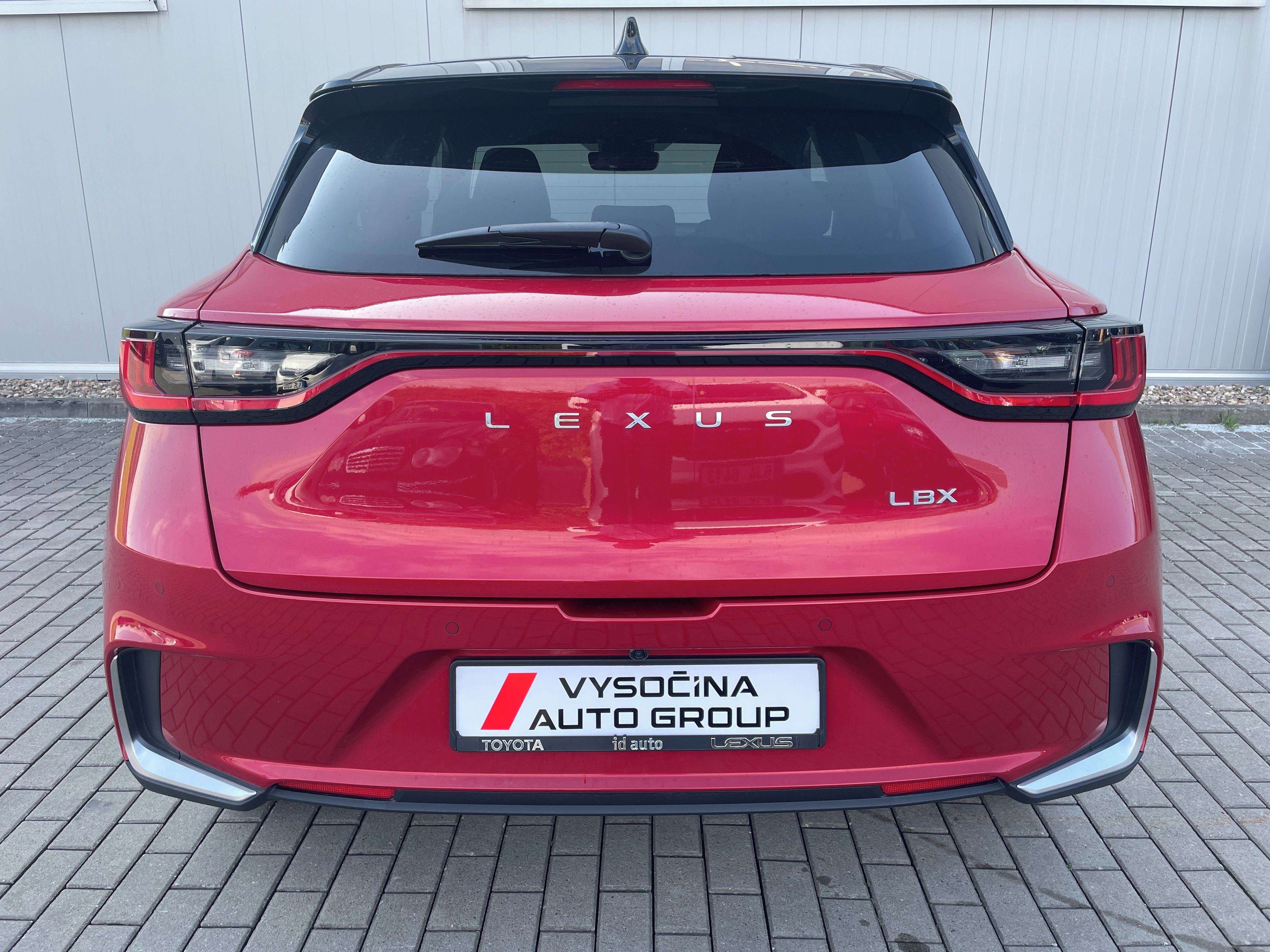Lexus LBX, 1,5 HSD COOL ADVANCED - fotka 4