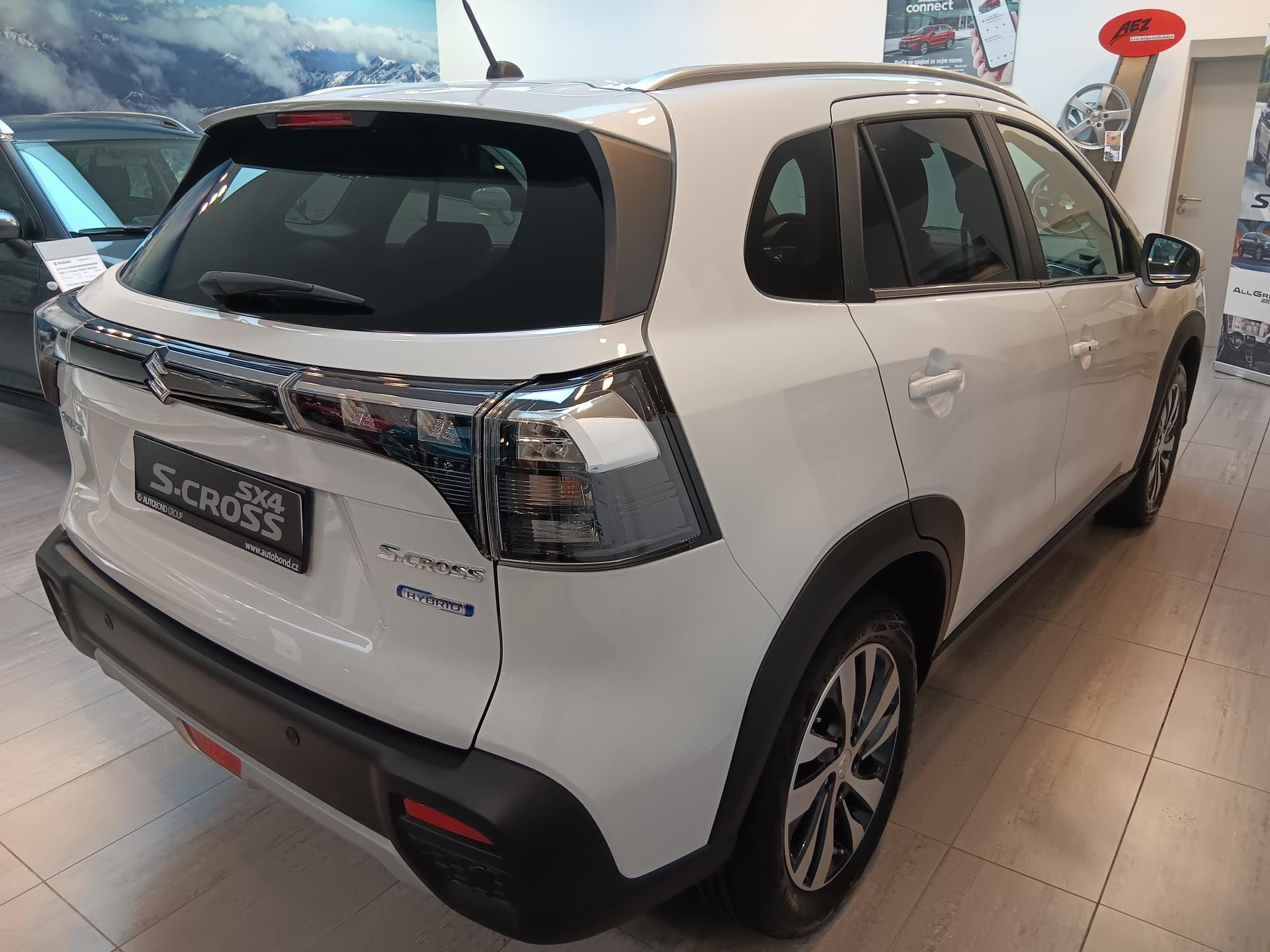 Suzuki S-Cross, ELEGANCE 1,4 HYBRID M/T 4x4 MY - fotka 6