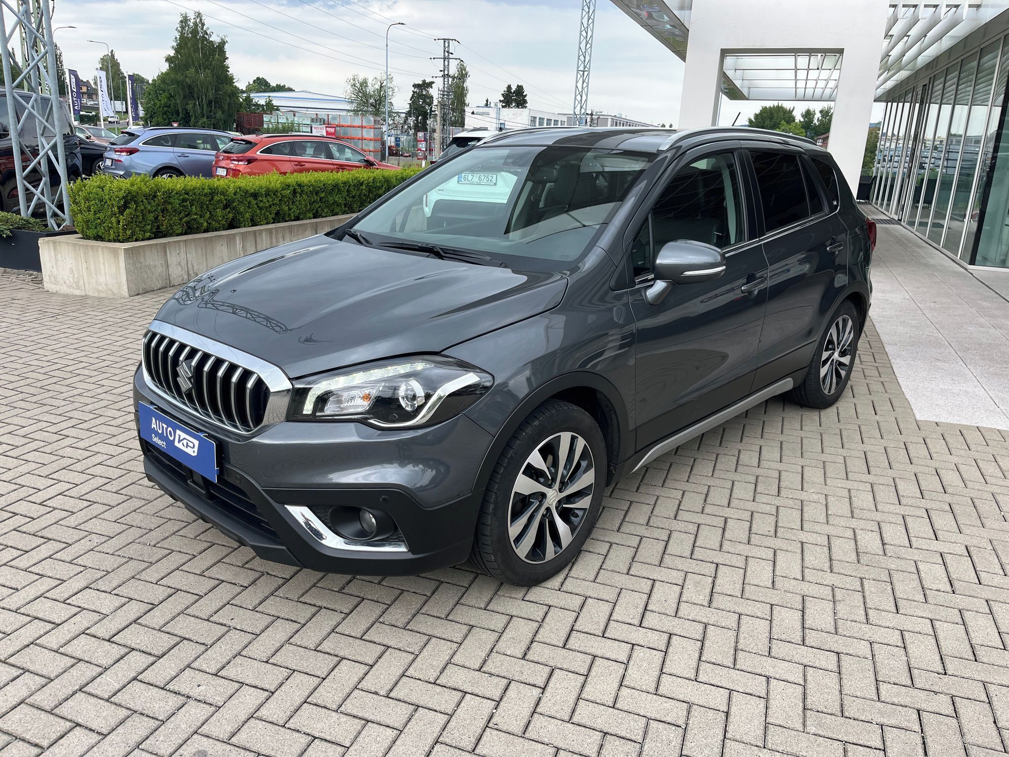 Suzuki S-Cross, 1,4 BJet 4x4 Elegance Pano AT - fotka 2