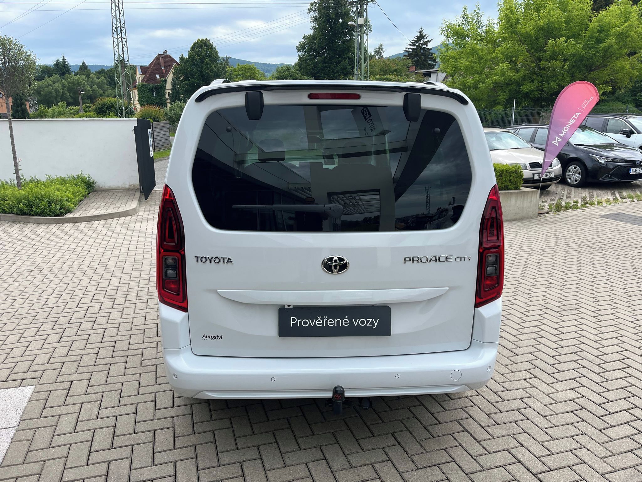 Toyota Proace City Verso, 1.5 D4-D 96kW Family 7 míst L2 - fotka 5