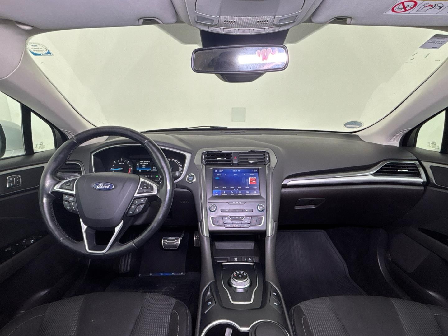 Ford Mondeo, 2.0 EcoBlue / 140 kW AT - fotka 5