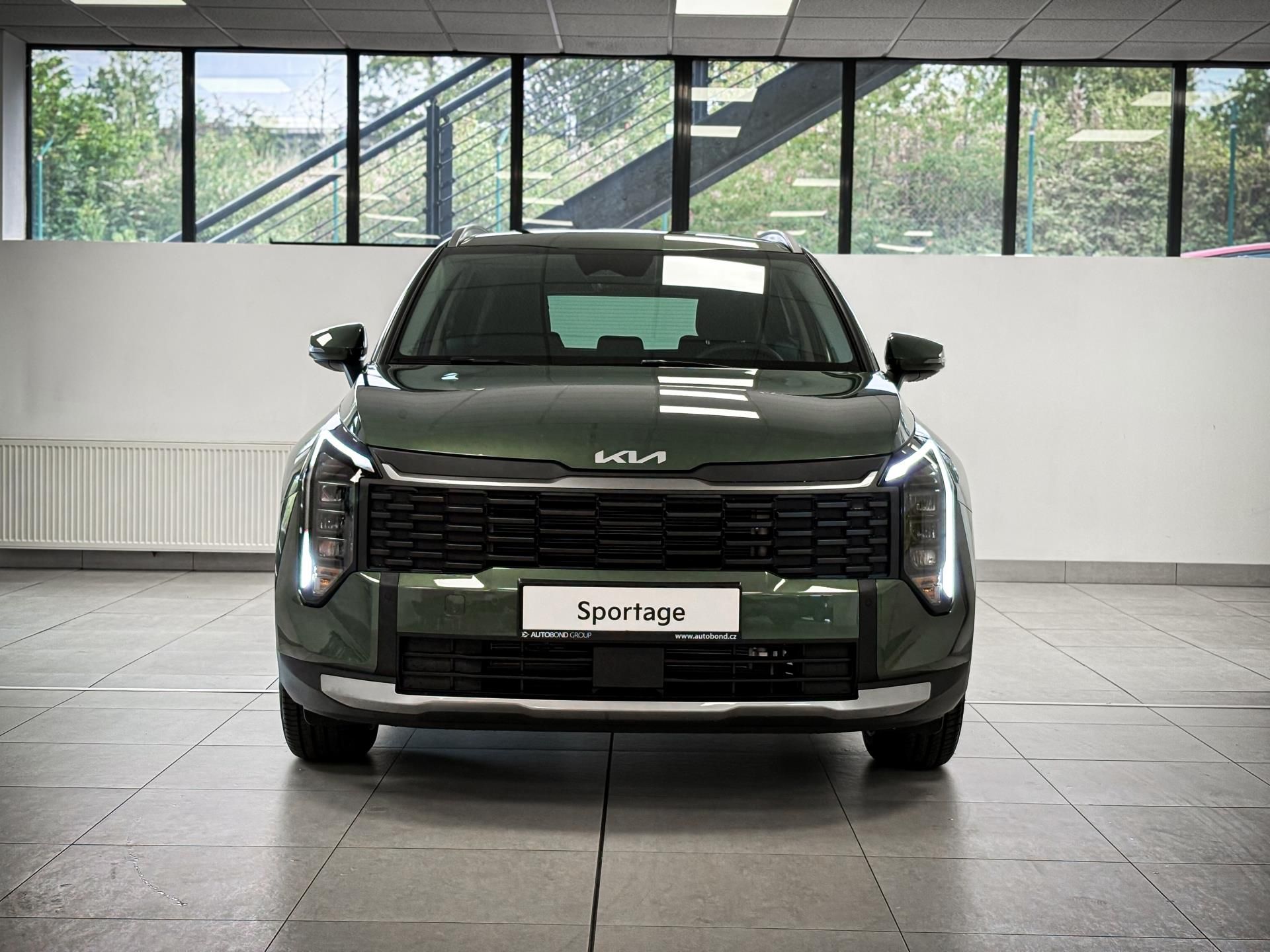Kia Sportage, 1,6 T-GDi GPF 4x2 7DCT TOP (20 - fotka 2