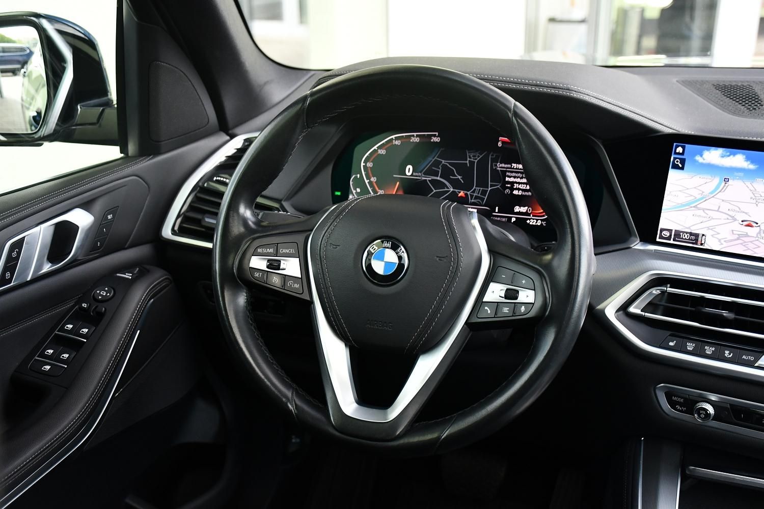 BMW X5, xDrive30d PANO TAŽNÉ 2XALU - fotka 6
