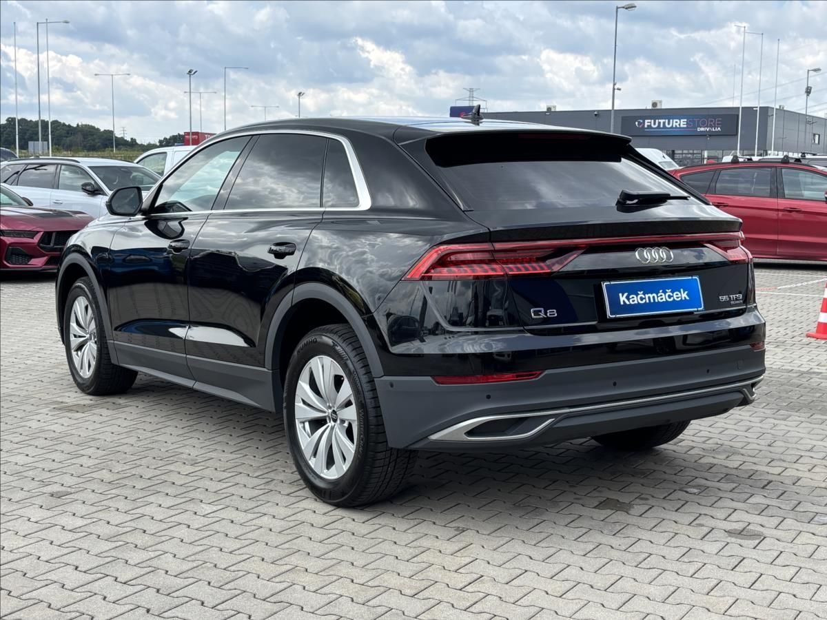 Audi Q8, 3,0 TFSI V6 Quattro 250kW - fotka 3