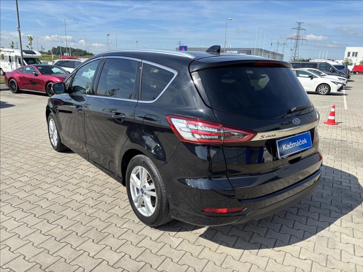 Ford S-MAX, 2,5 Hev Titanium 140kW - fotka 3