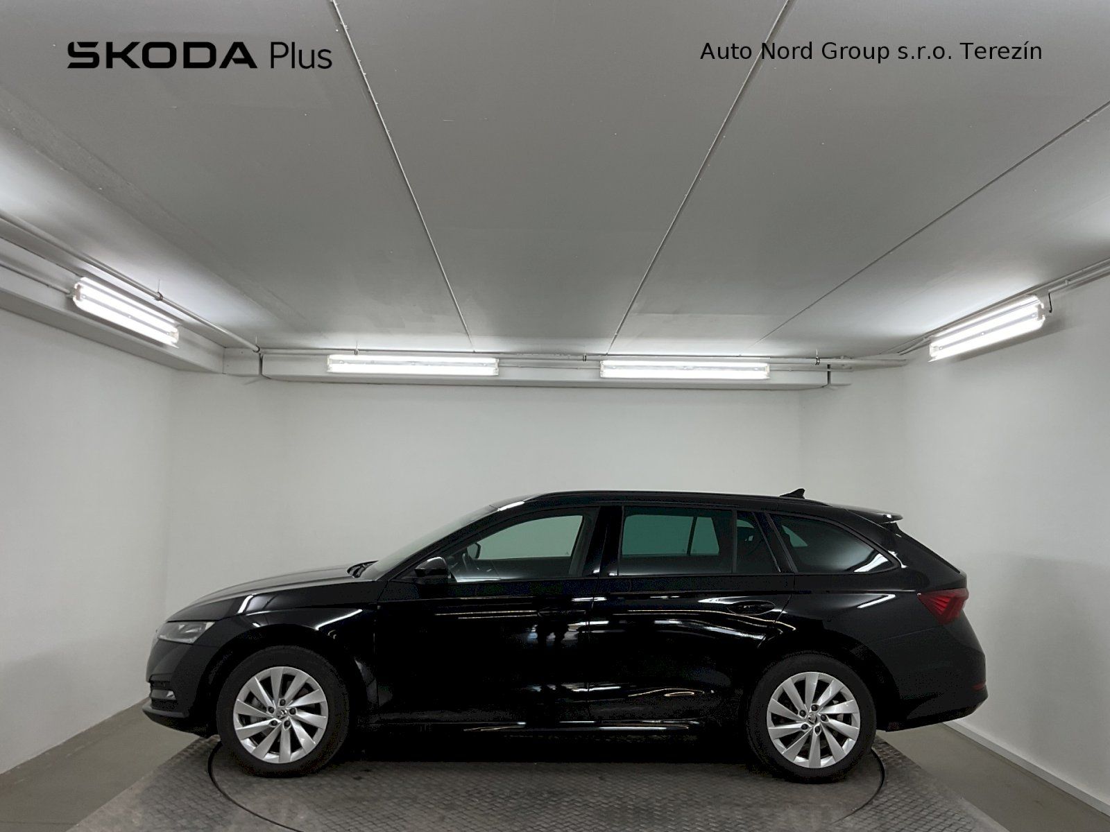 Škoda Octavia, 2.0 TDI 110kW Fresh Combi DSG - fotka 3