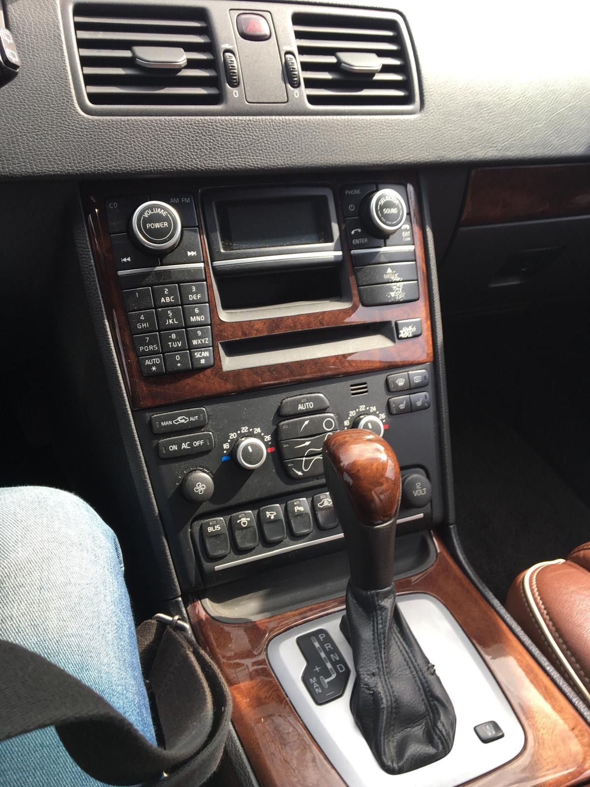 Volvo XC90, 2.4 TD - fotka 4