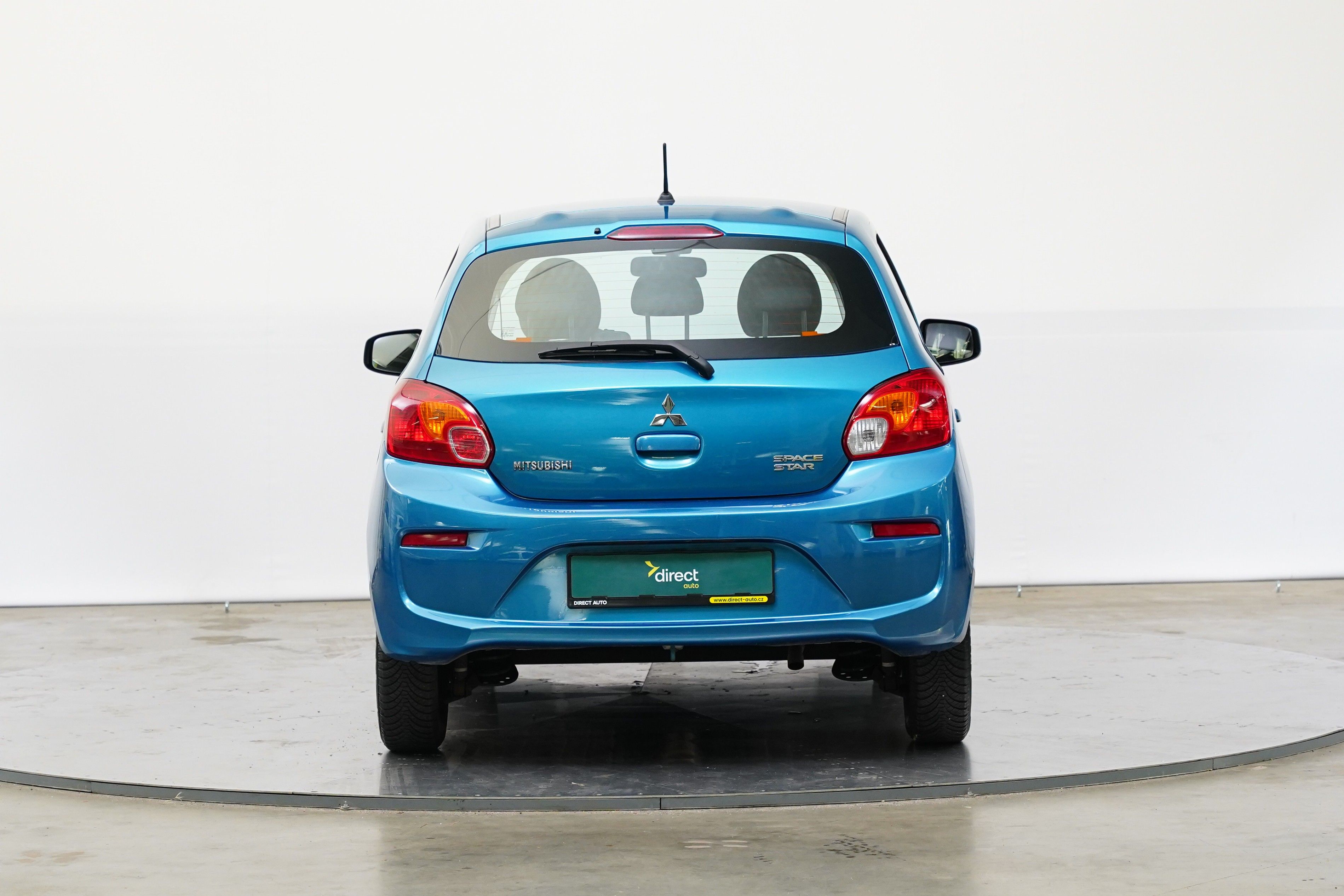 Mitsubishi Space Star, 1.0 MIVEC 52 kW Edition 100 - fotka 6