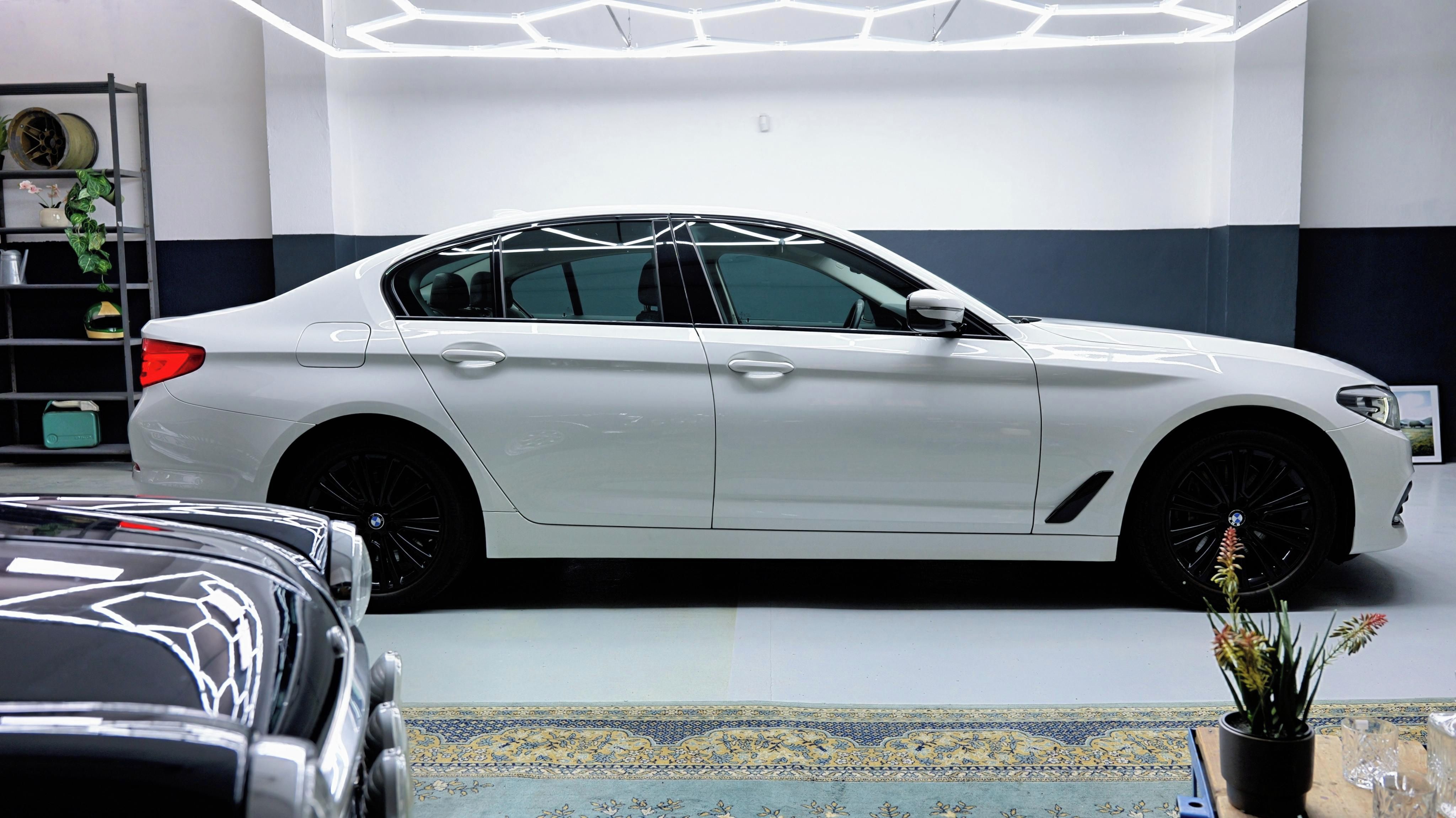 BMW Řada 5, 540i xDrive | Sport line | DPH - fotka 6