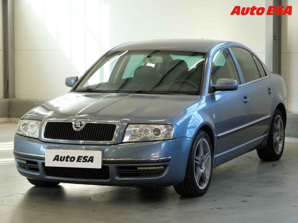 Škoda Superb, 1.8t,ČR - fotka 3