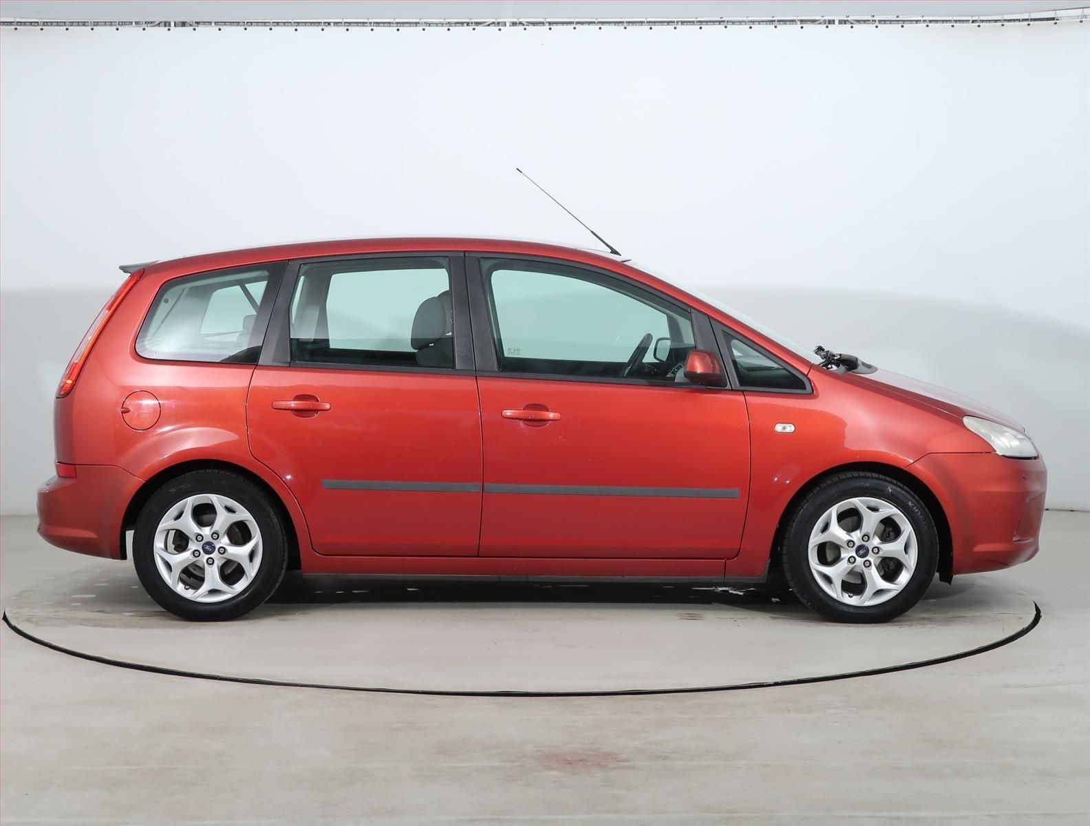 Ford C-MAX, 1.8, po STK, Automatická klima - fotka 6