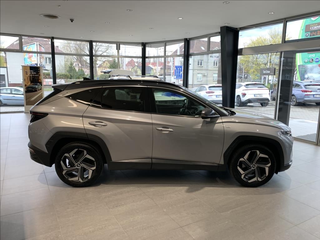 Hyundai Tucson, 1,6 T-GDI 132kW 4x4 DCT Style - fotka 4