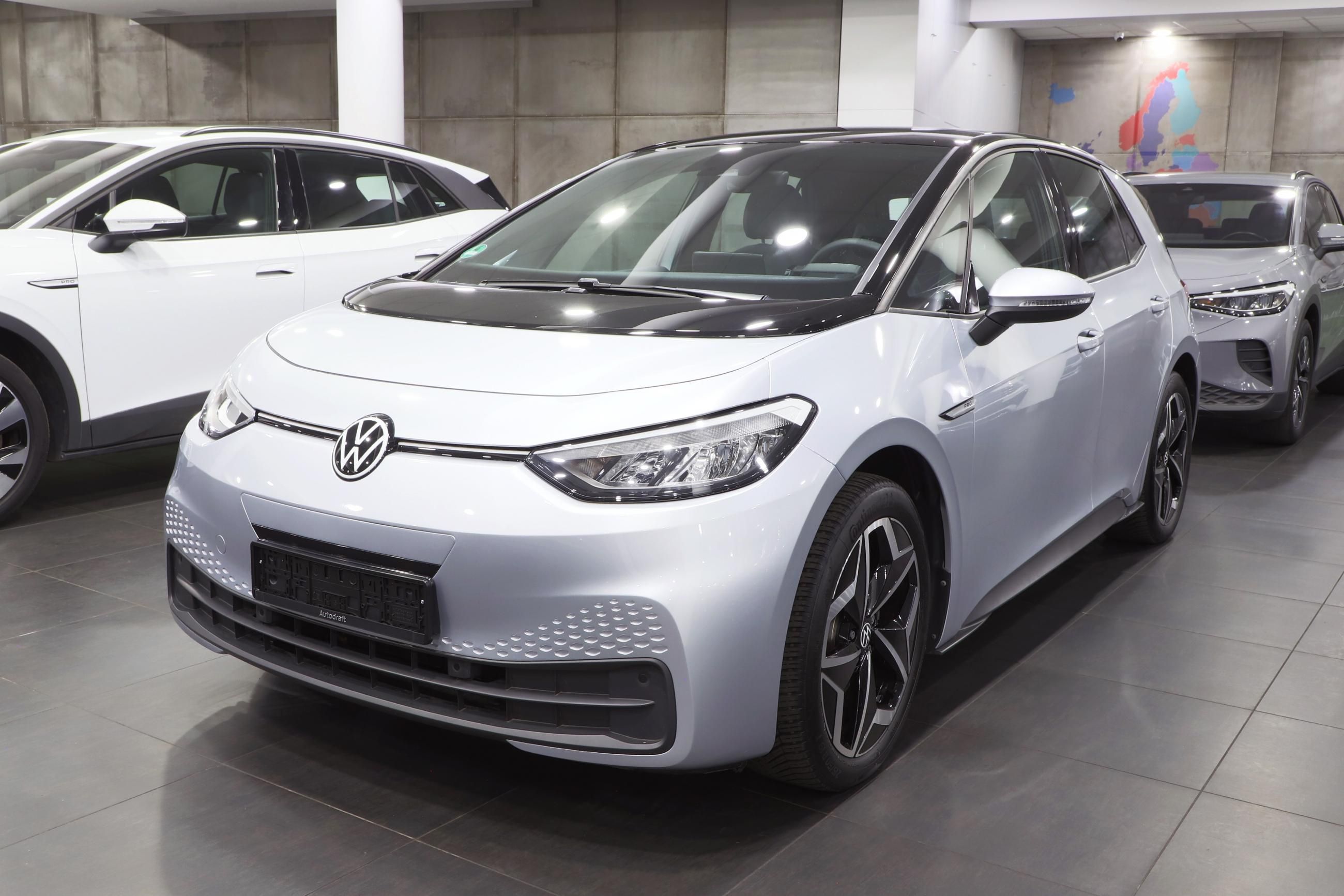 Volkswagen ID.3, ID.3 Pro 150kW / ALU 19'' - fotka 2