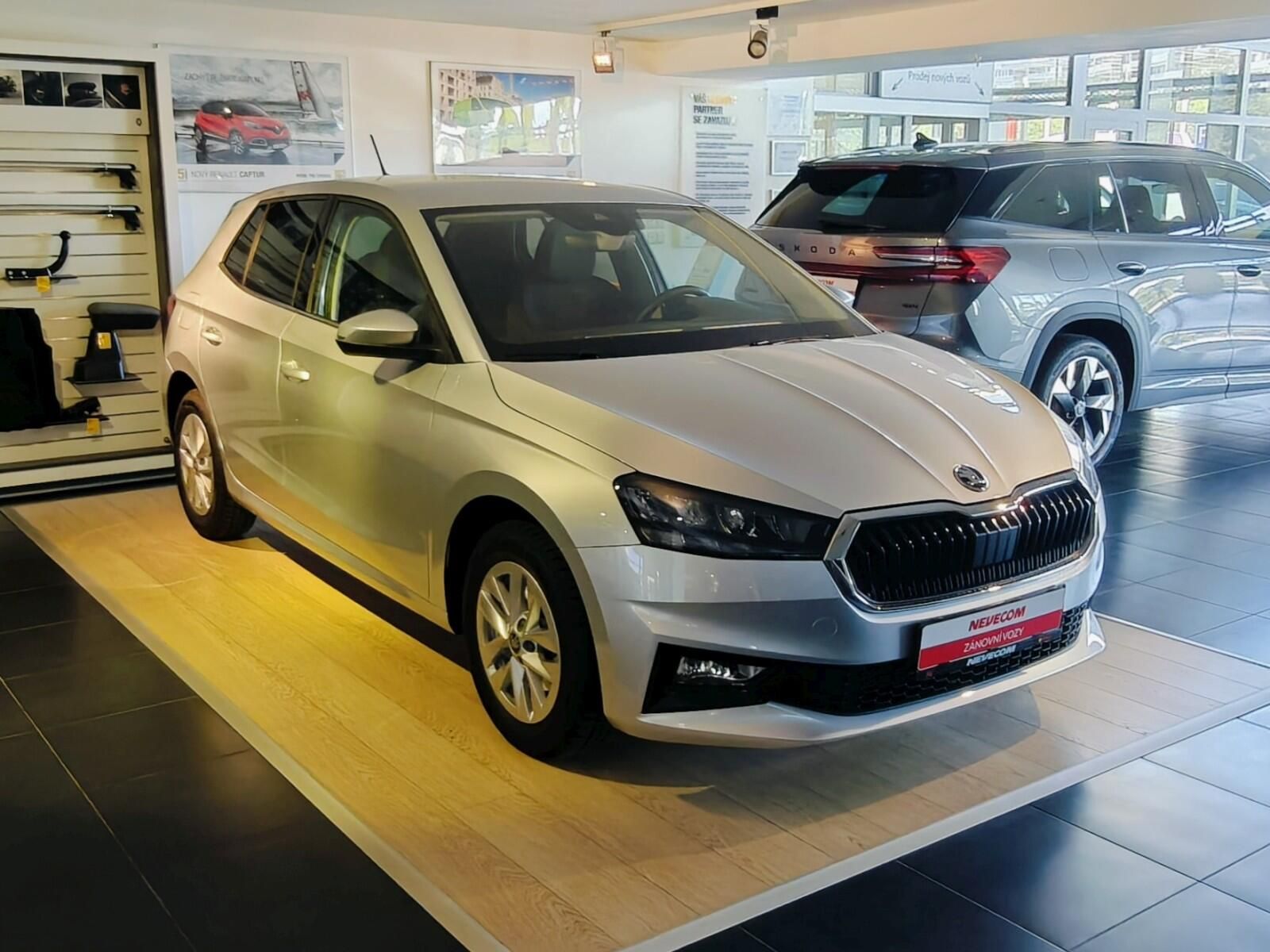 Škoda Fabia, 1,0 TSI 85 kW Top Selection - fotka 2