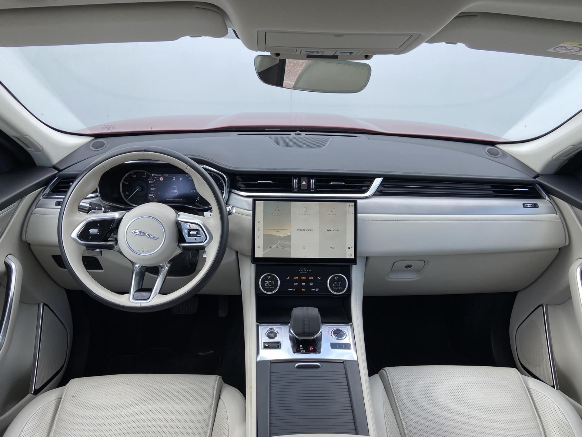 Jaguar F-Pace, P250 S 2.0 250k AWD AT - fotka 5