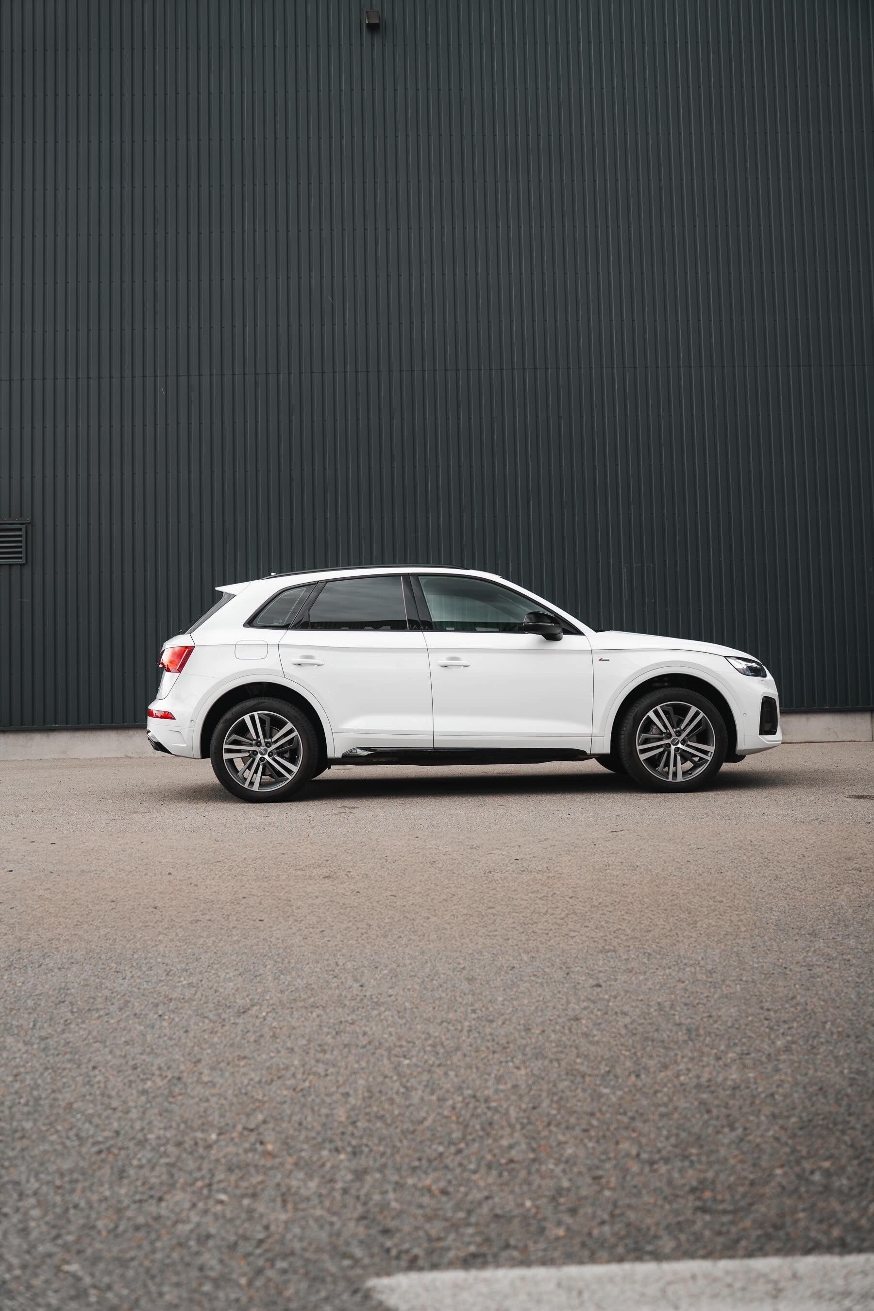 Audi Q5, 2.0 TFSi quattro 150Kw  Sline - fotka 5