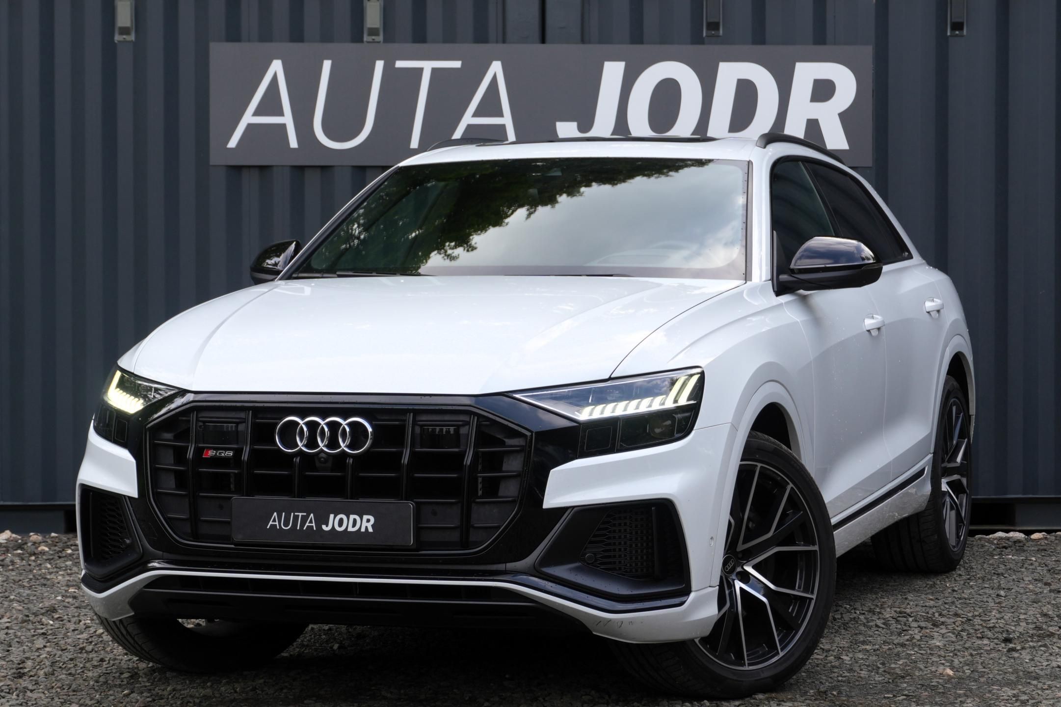 Audi SQ8, 4.0 TFSI, ČR, Masáže,Webasto