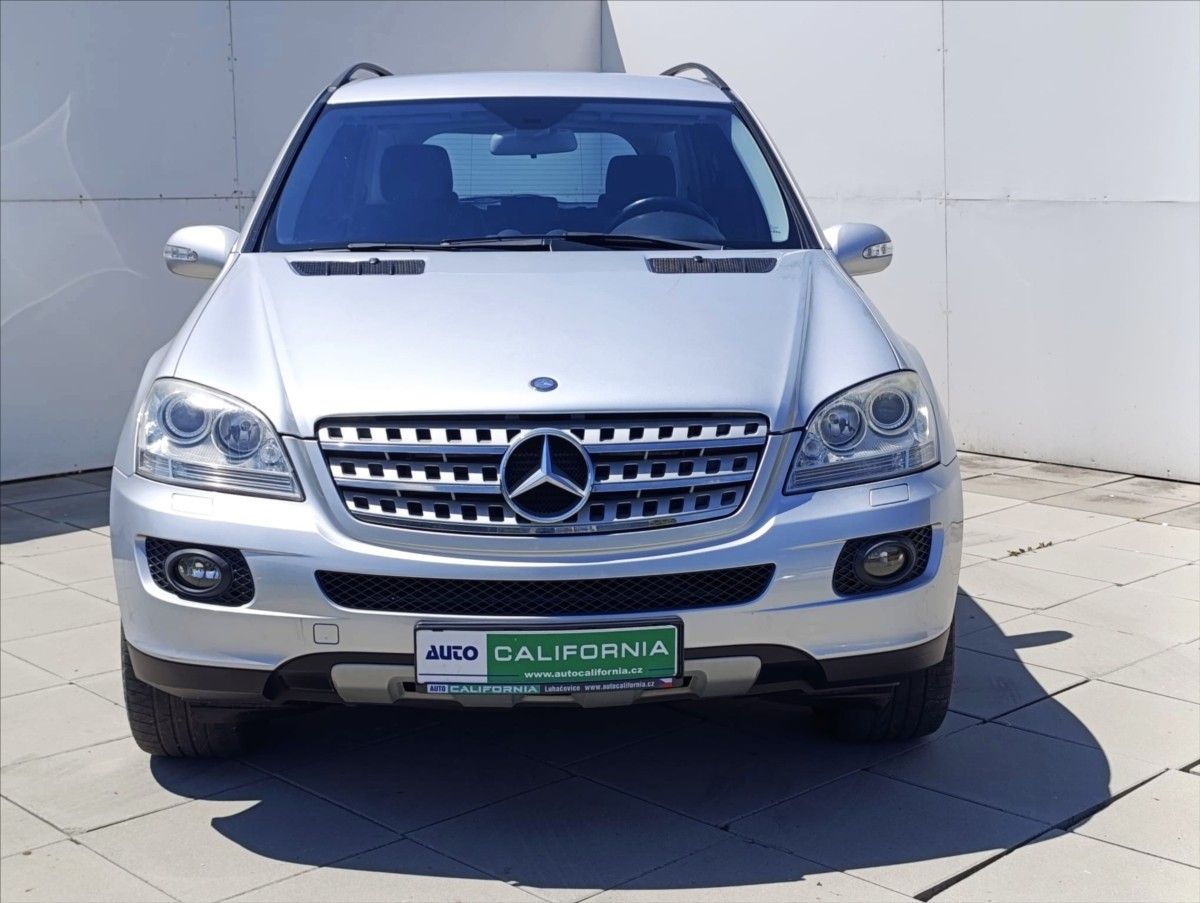 Mercedes-Benz Třídy M, 3,0 320 CDi 4Matic,Navi,Xenony - fotka 3