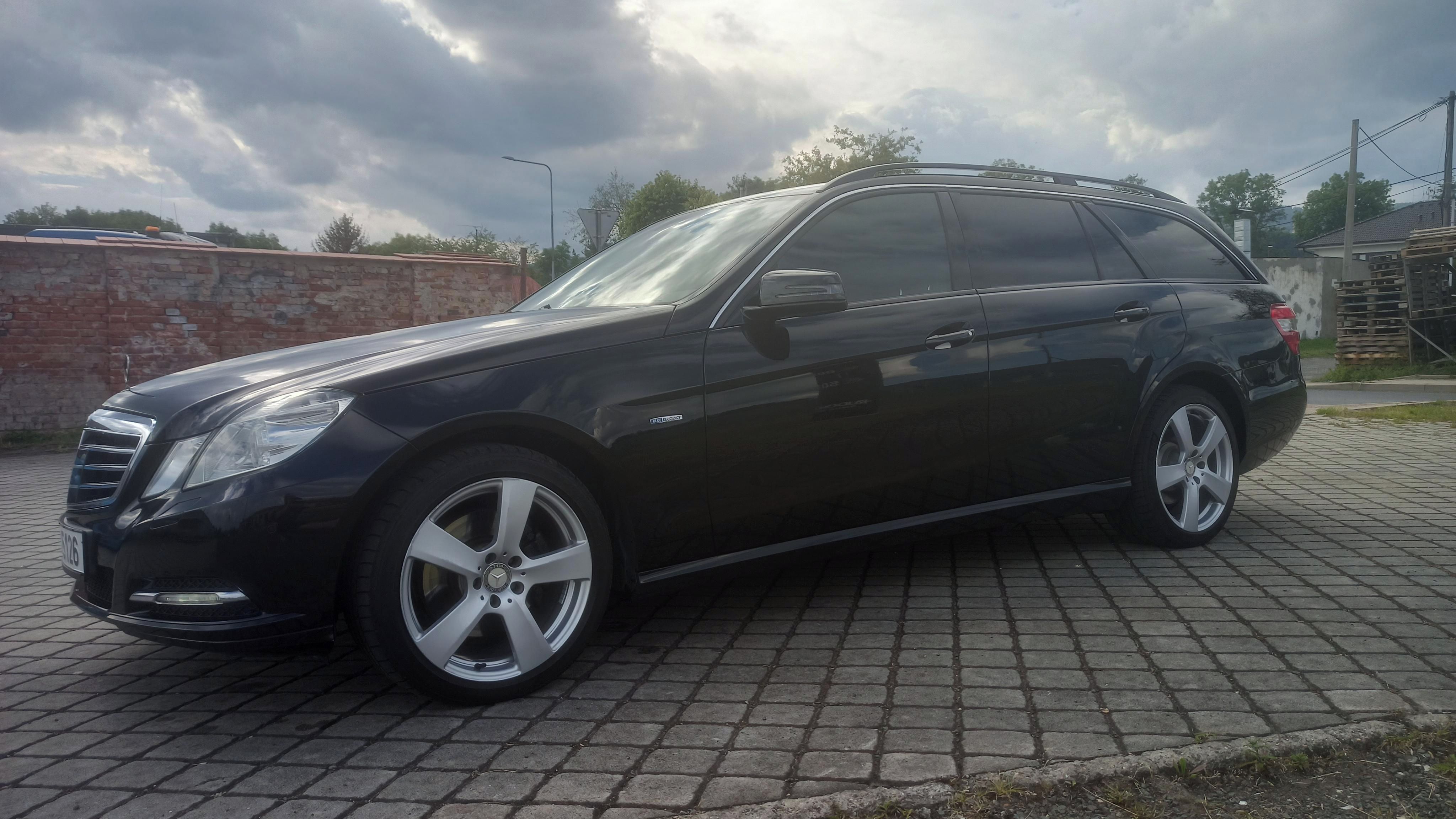 Mercedes-Benz Třídy E, 3.0Cdi - fotka 4
