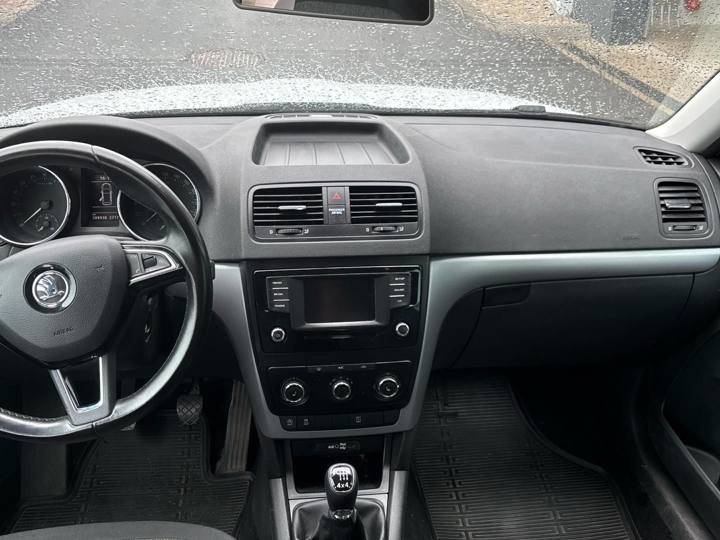 Škoda Yeti, 2.0 TDI / 81 kW Outdoor Active - fotka 5