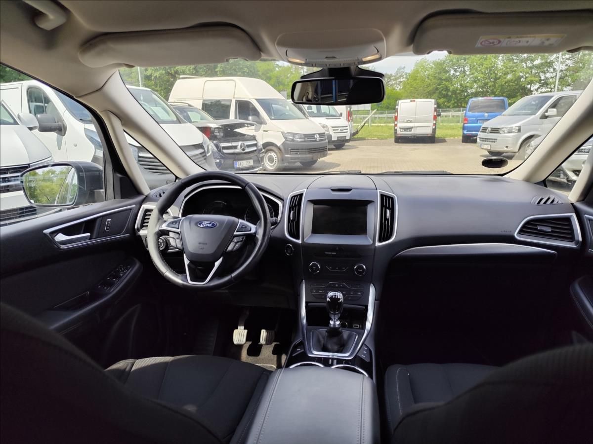 Ford S-MAX, 1.5 TITANIUM 118KW TOP GARANCE - fotka 4