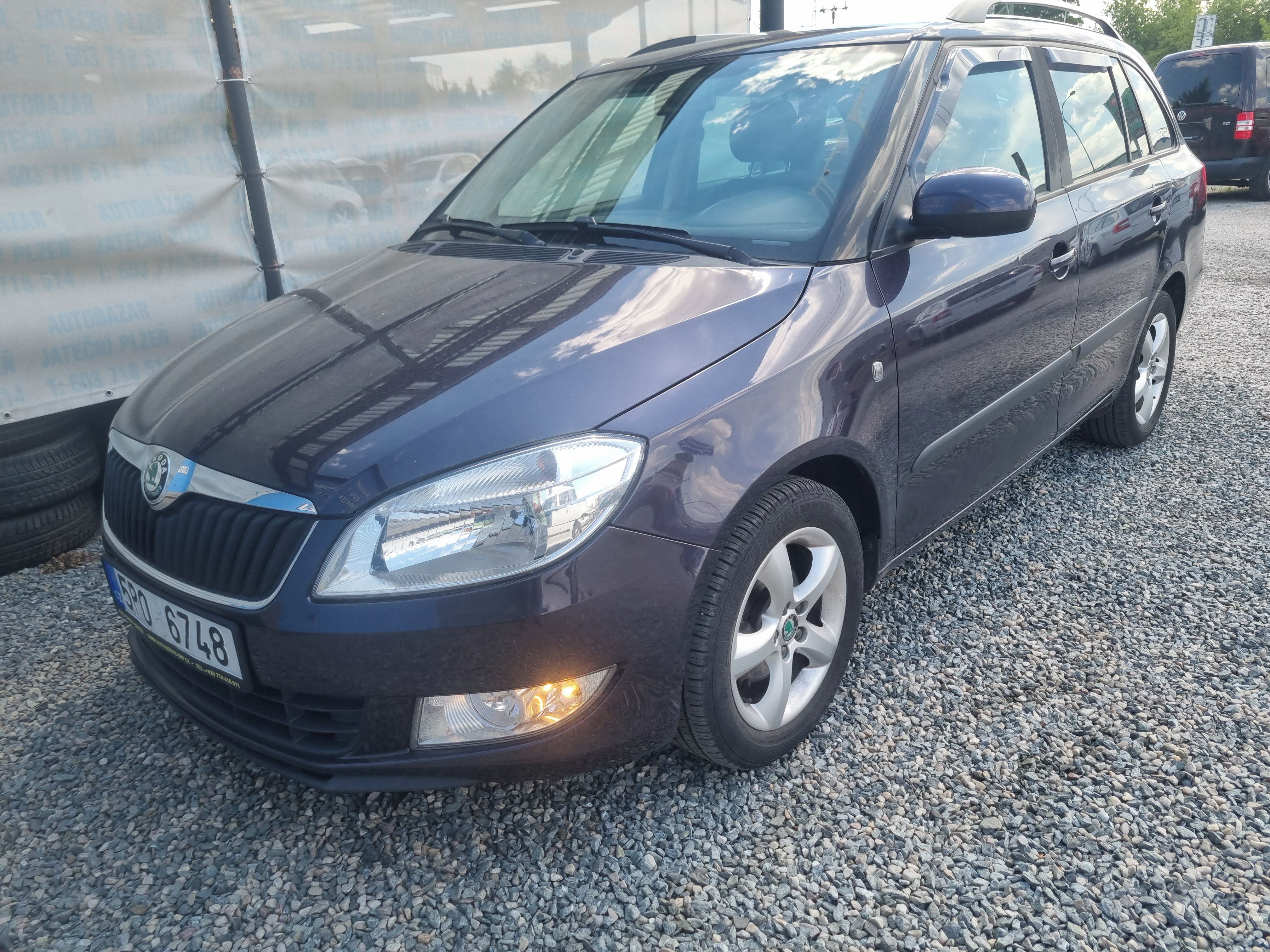 Škoda Fabia, 1.2 HTP 51 KW - fotka 5