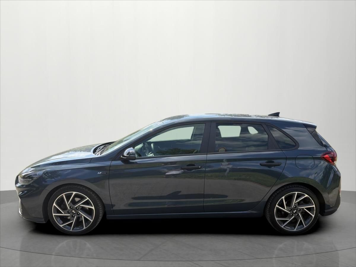Hyundai i30, 1,5 1.5 T-GDI MildH Family DCT - fotka 4