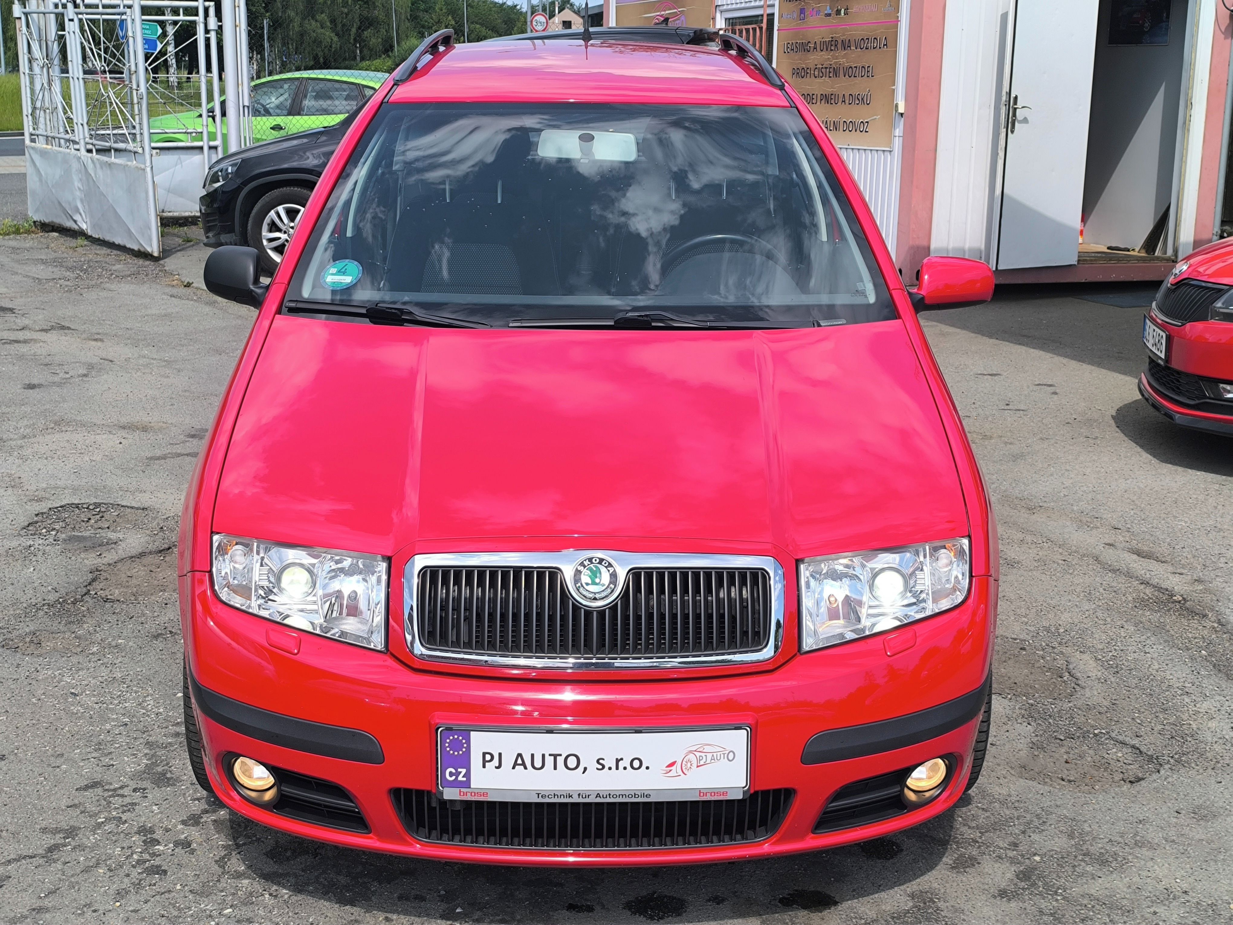 Škoda Fabia, 1.4i Elegance,XENON,ALU,1maj - fotka 2