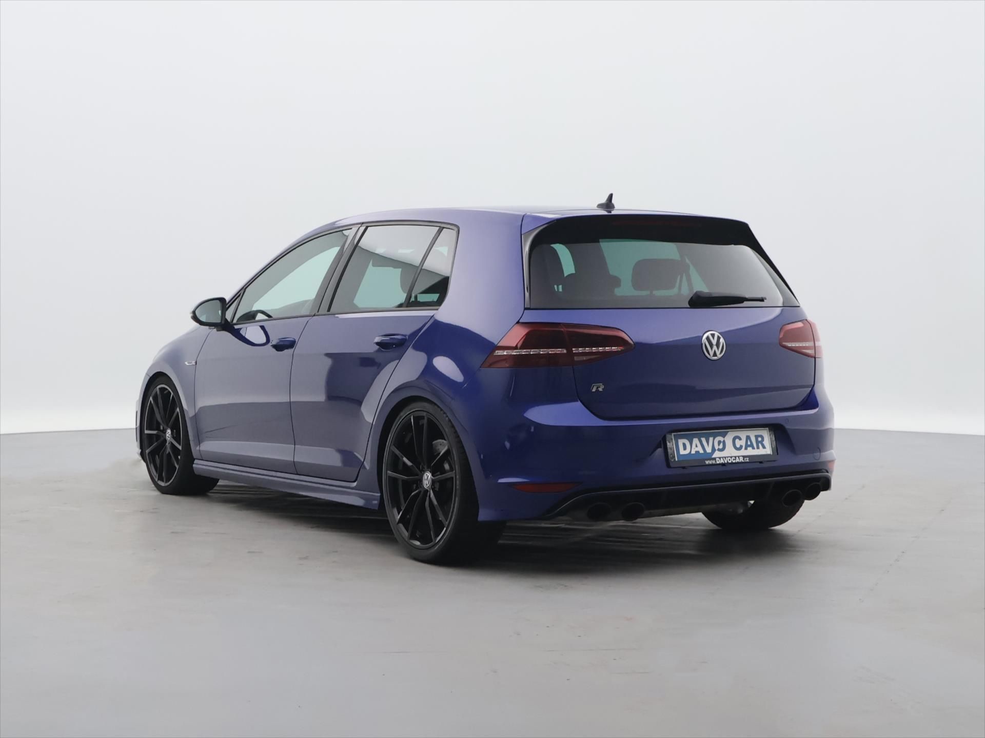 Volkswagen Golf, 2,0 TSI R 221kW 4Motion DSG - fotka 5