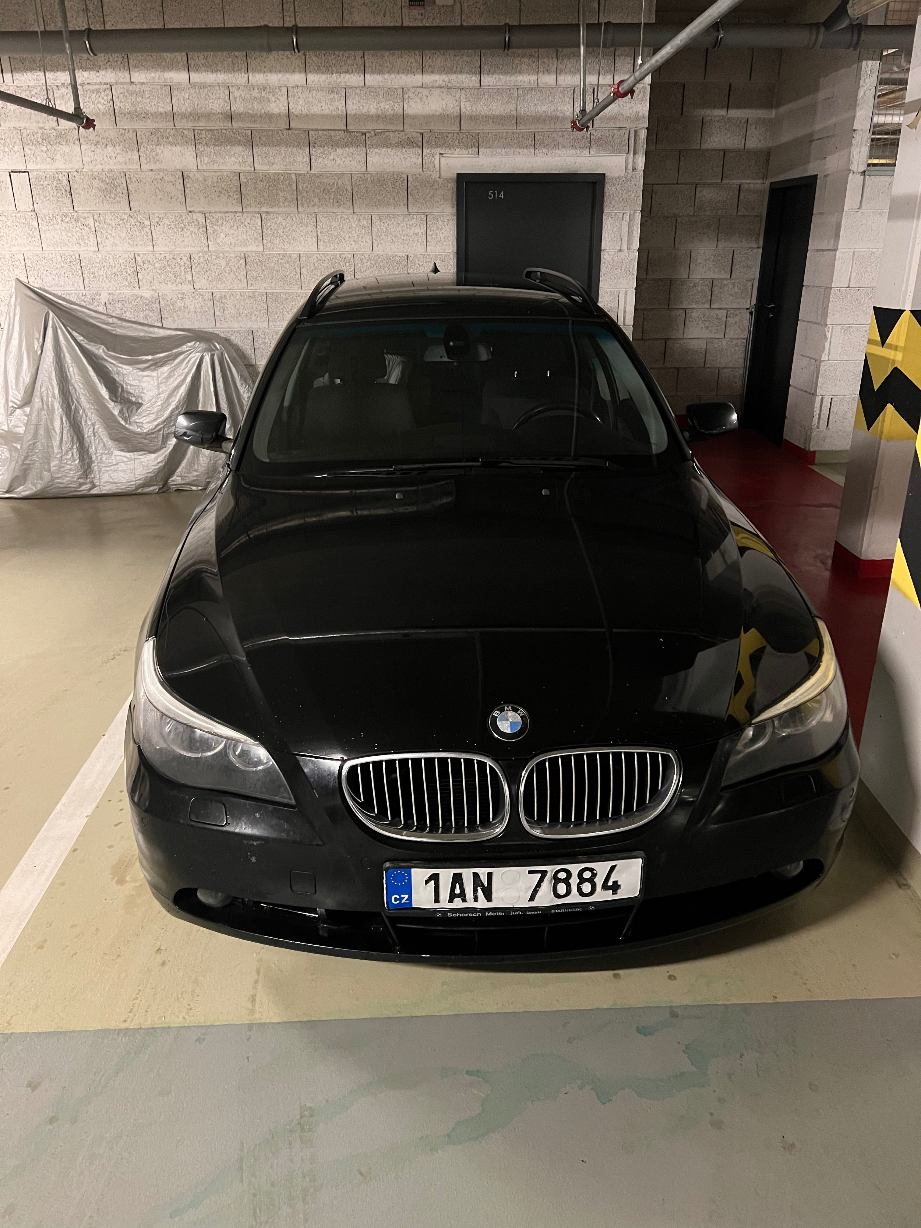 BMW Řada 5, BMW 525d - fotka 6