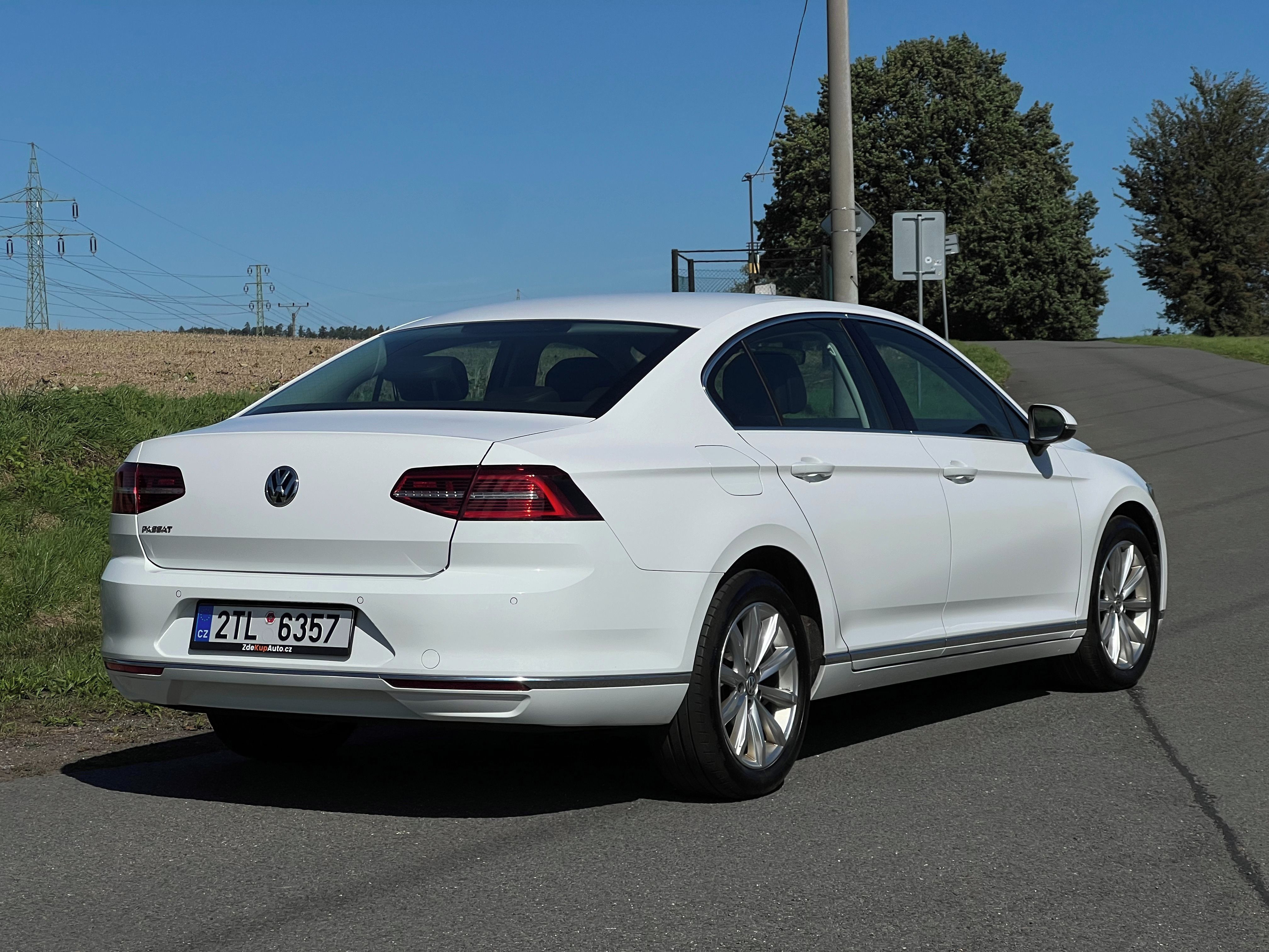 Volkswagen Passat, B8 2.0 TDI 110kW sedan - fotka 5