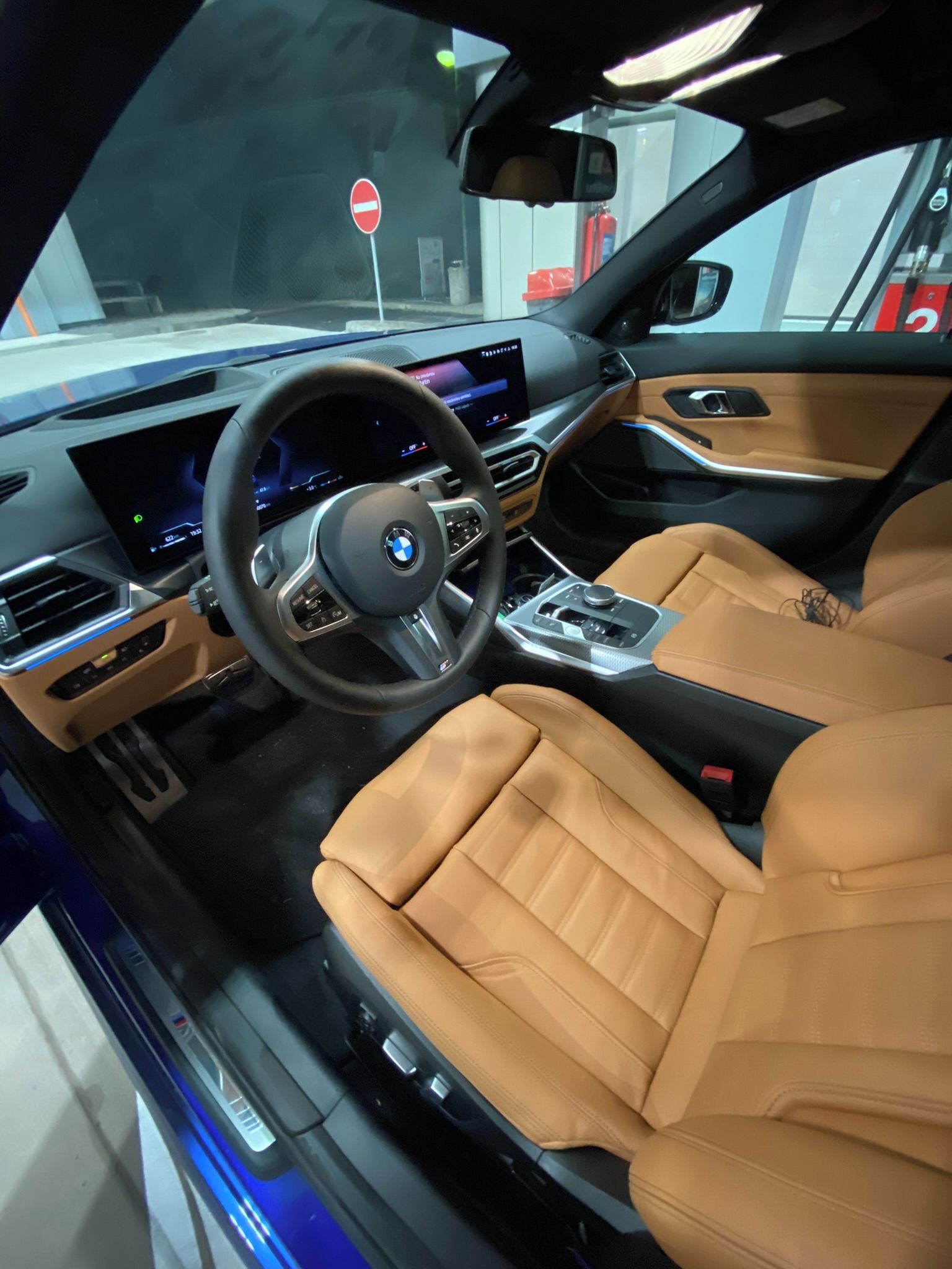 BMW Řada 3, M340i - fotka 6