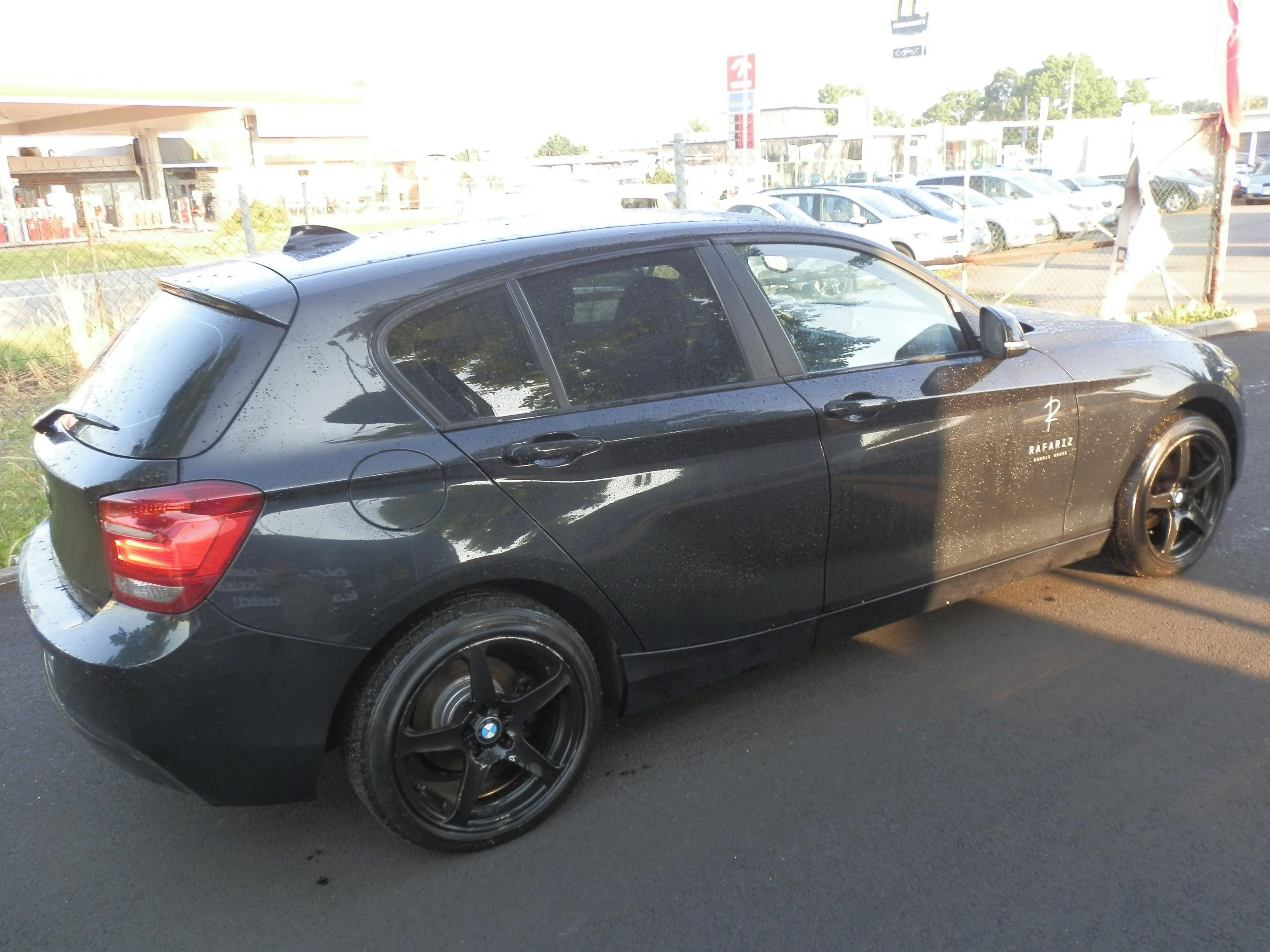 BMW Řada 1, 1,6i - fotka 5