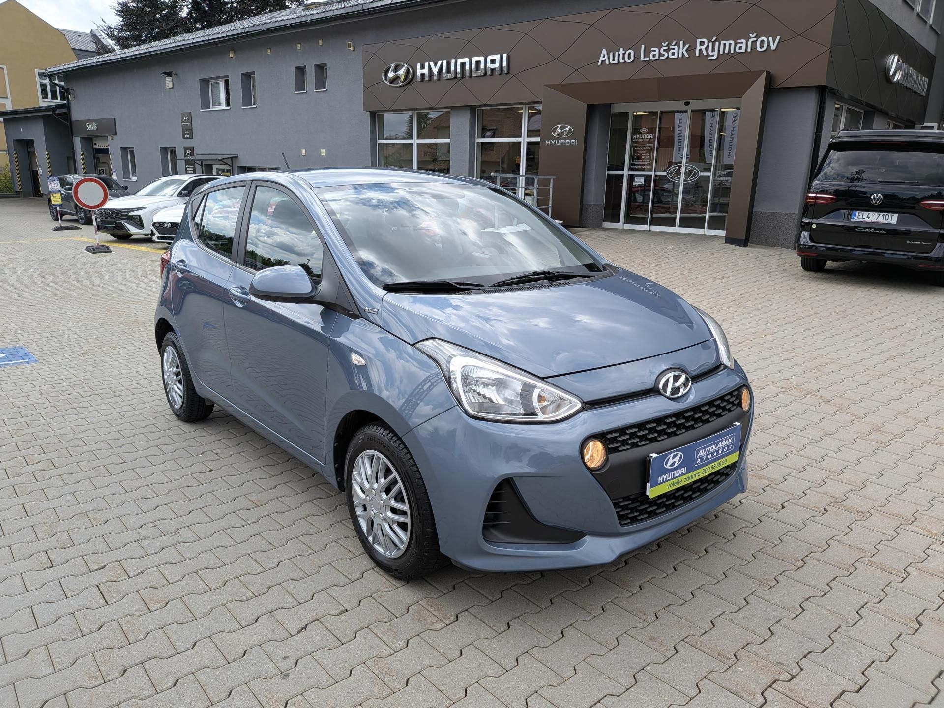 Hyundai i10, 1.0i 49kW KLIMA ČR 1MAJ - fotka 2