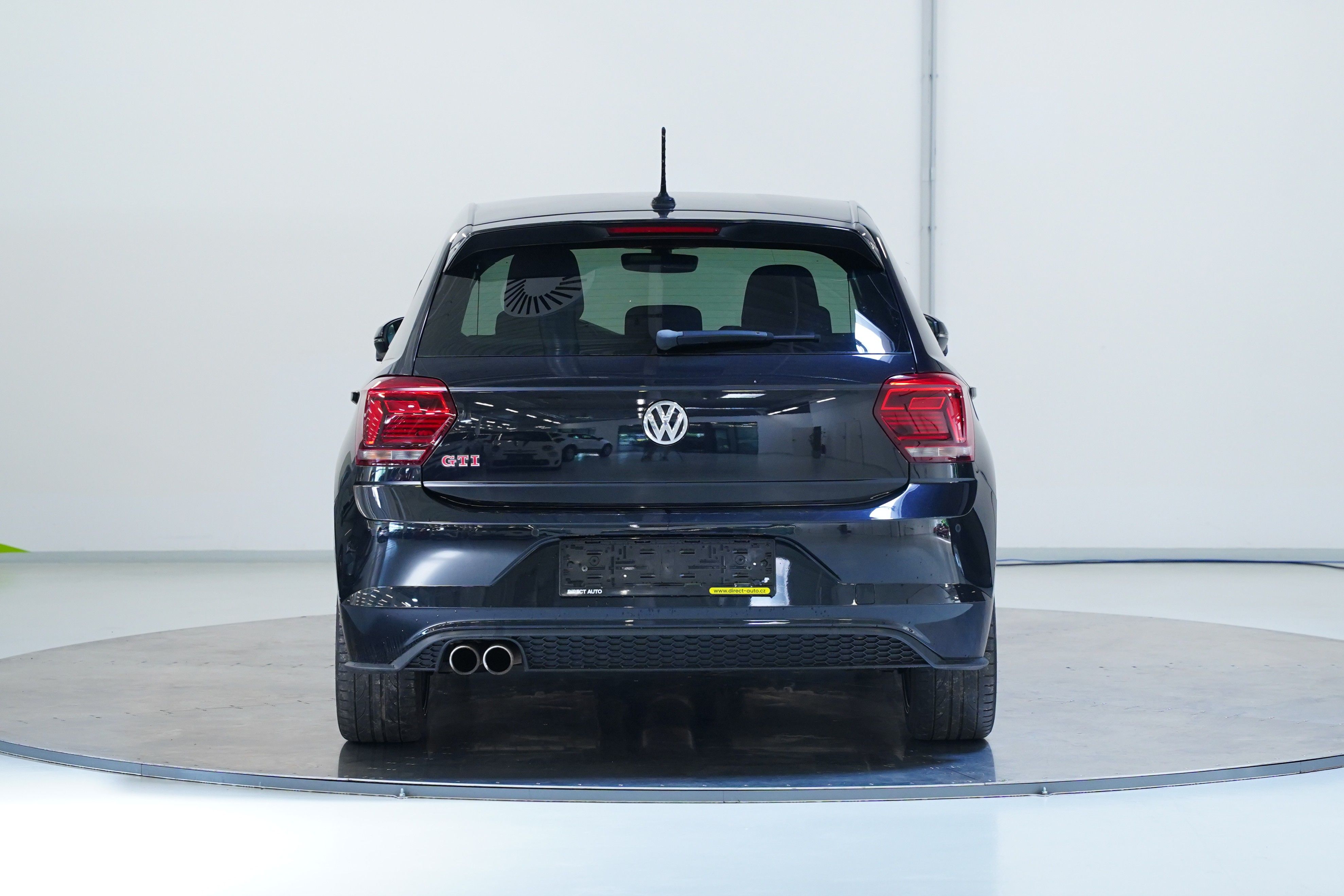 Volkswagen Polo, 2.0 TSI 147 kW DSG GTI - fotka 6