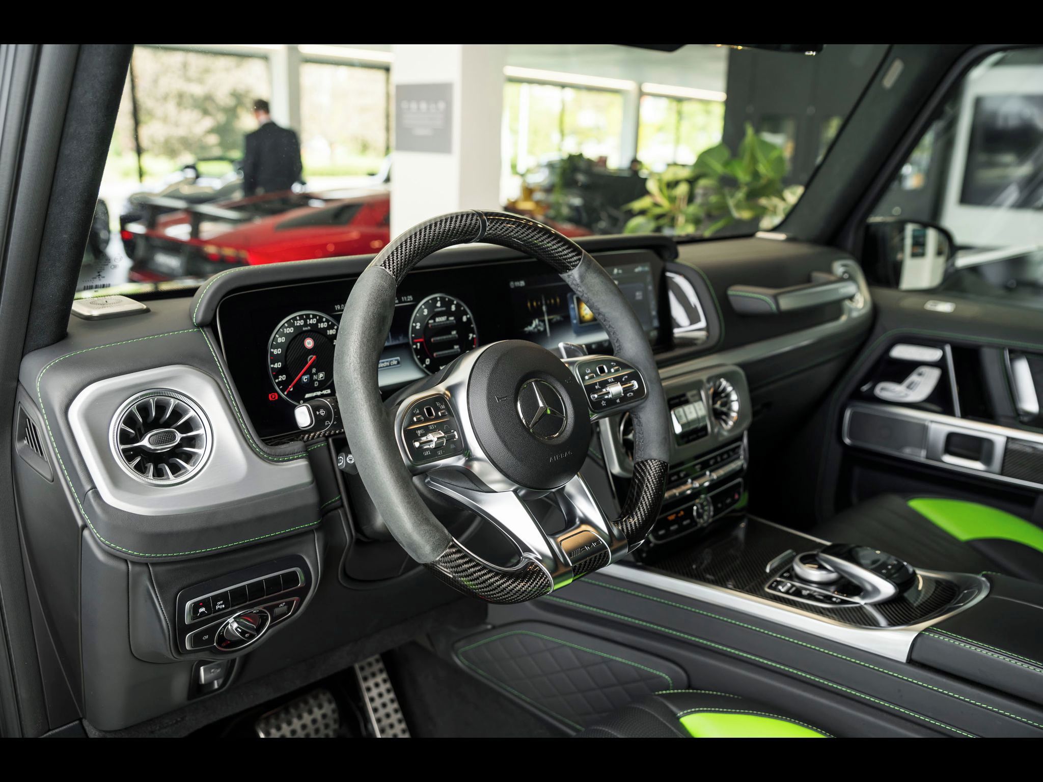 Mercedes-Benz Třídy G, 63 AMG/Manufaktur - fotka 5