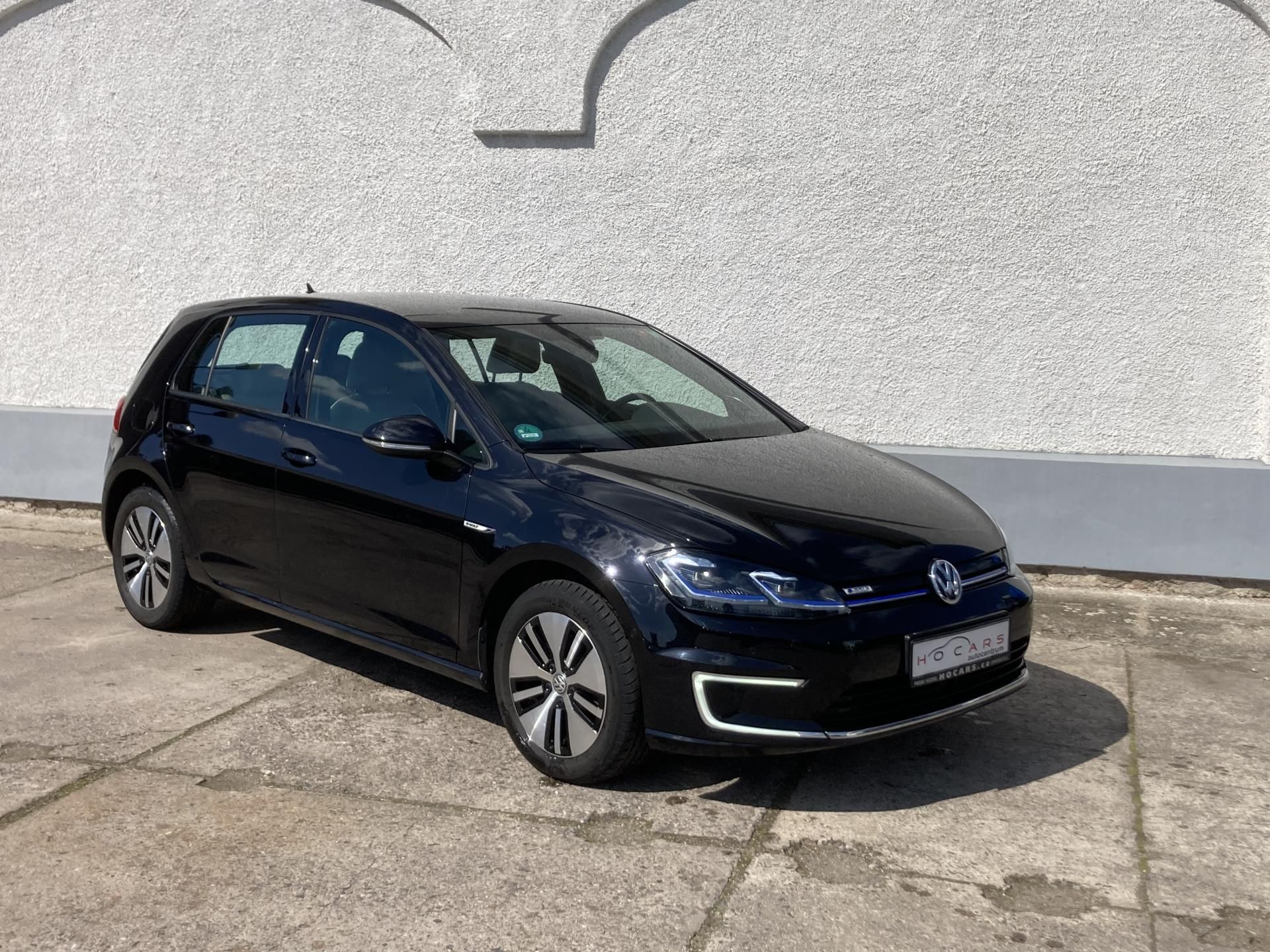 Volkswagen Golf, MATRIX NAV DYNAUDIO WINTERPAKE - fotka 2