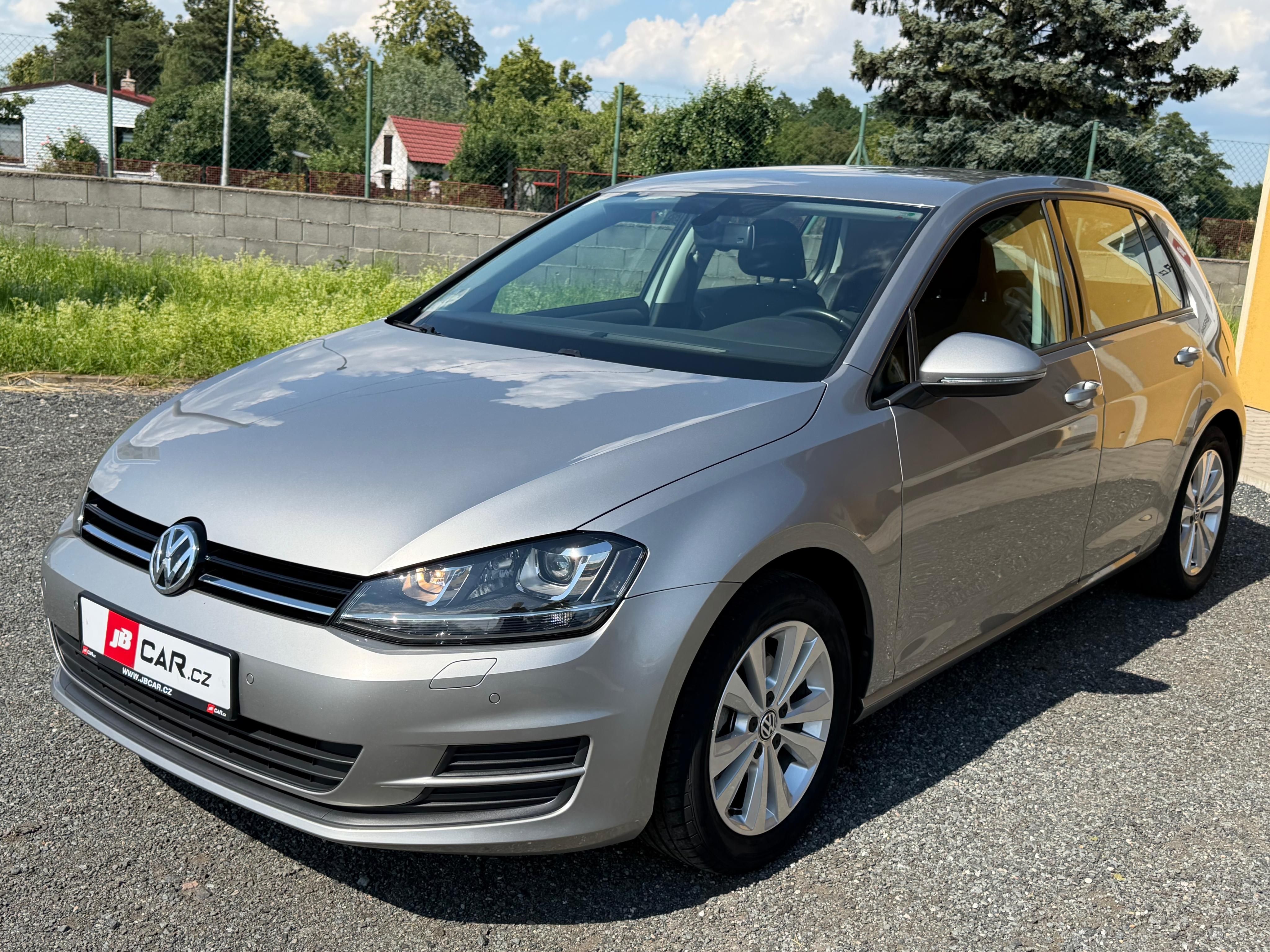 Volkswagen Golf, 1.4 TSI 90KW COMFORTLINE 1.MAJ - fotka 5
