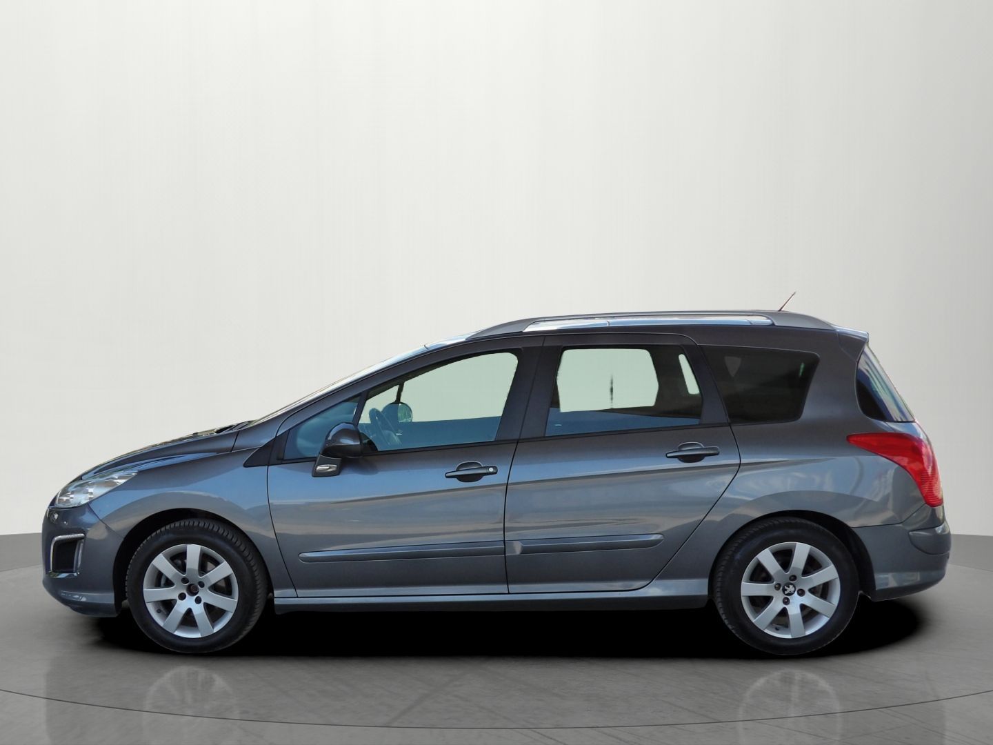 Peugeot 308, SW 1.6VTi 88kW AutoAC Serviska - fotka 2