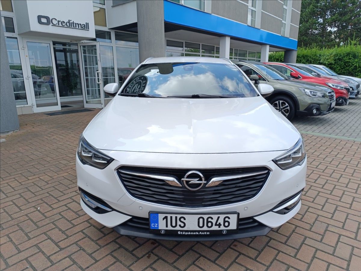Opel Insignia, 2,0 CDTi 4X4 automat Ultimate - fotka 3