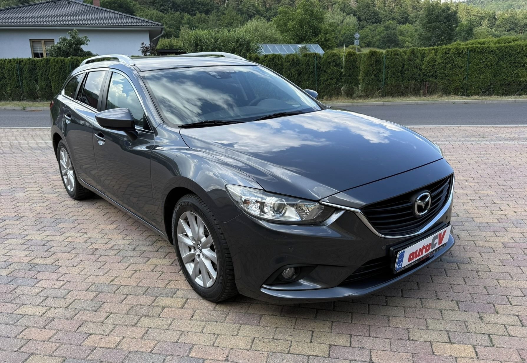 Mazda 6, 2.0 SKYACTIV-G 121kW VÝHŘEV - fotka 5