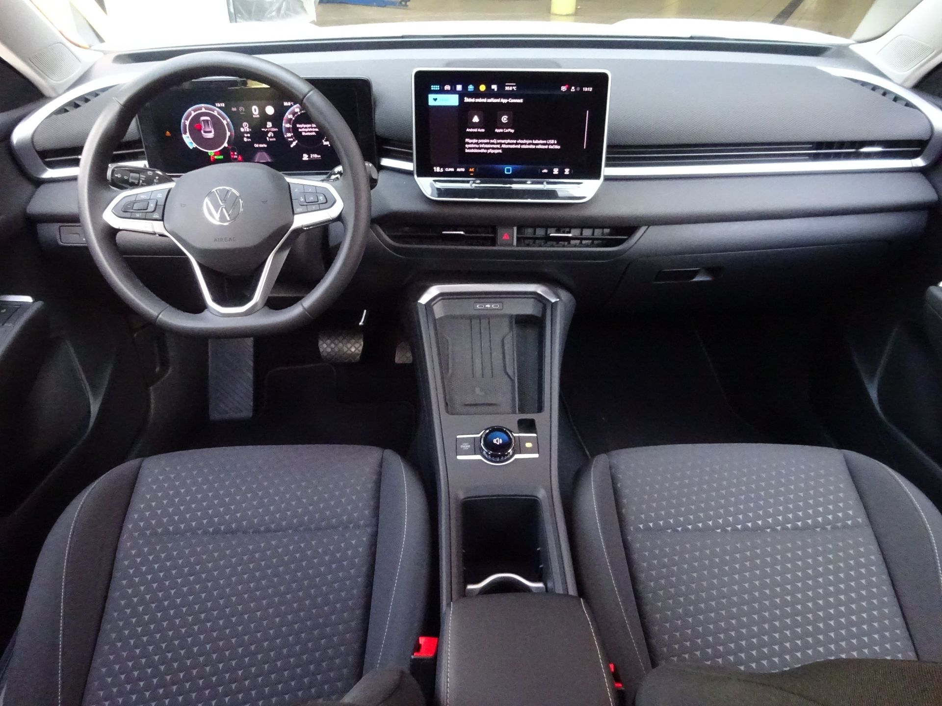 Volkswagen T-Roc, 1,5eTSi /85kW  DSG Trend - fotka 5