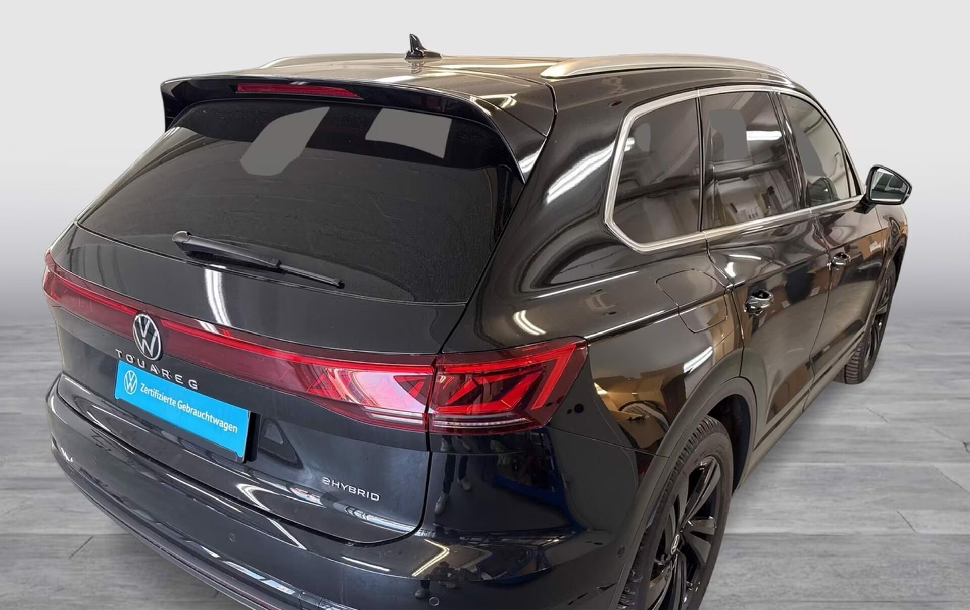 Volkswagen Touareg, eHybrid Elegance Pano Vzduch - fotka 4